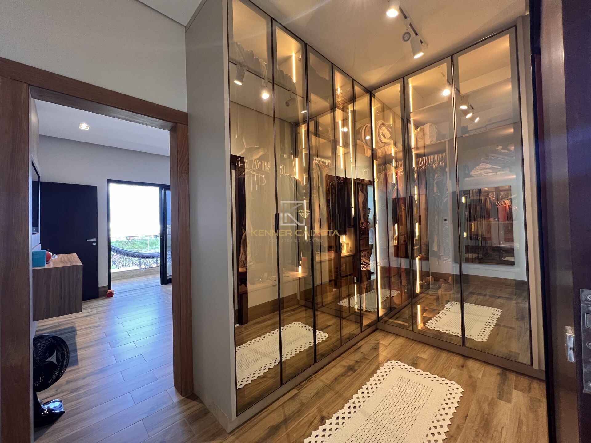 Casa, 4 quartos, 306 m² - Foto 26