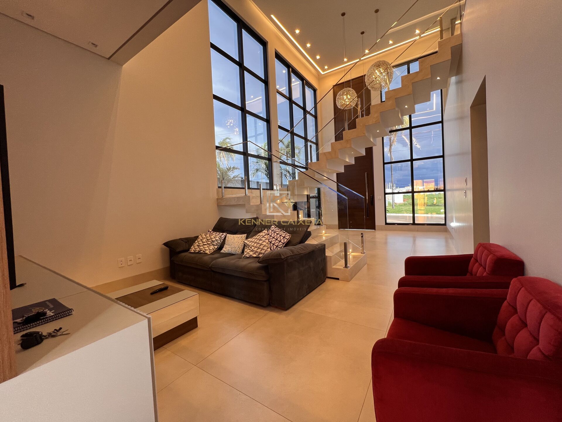 Casa, 4 quartos, 306 m² - Foto 3