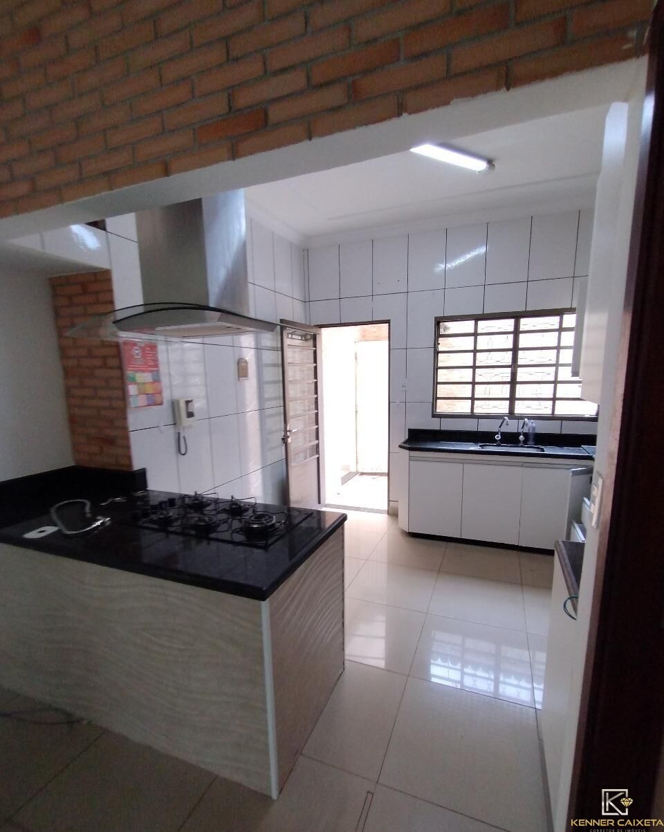Casa, 4 quartos, 200 m² - Foto 3