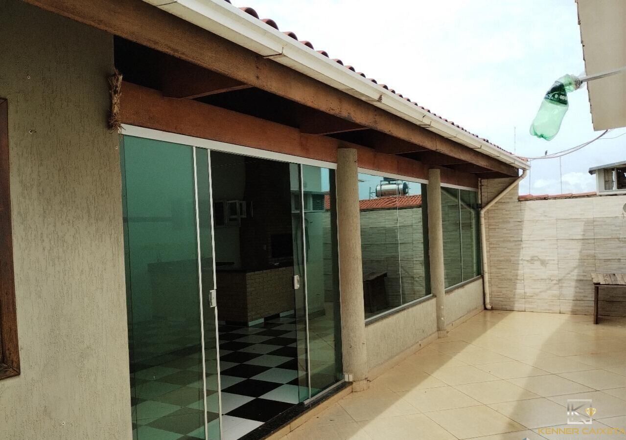 Casa, 4 quartos, 200 m² - Foto 2