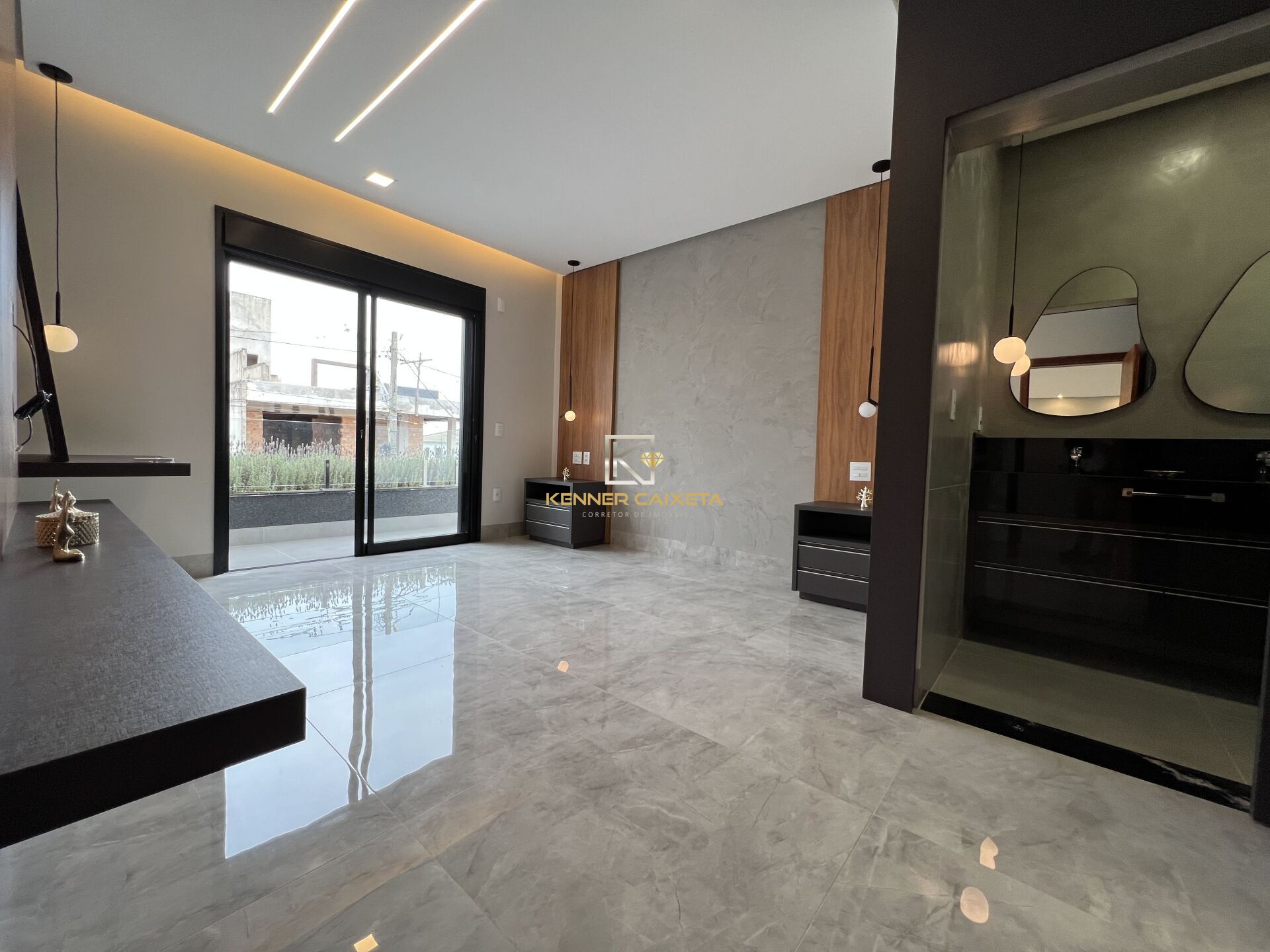 Casa à venda com 4 quartos, 239m² - Foto 16