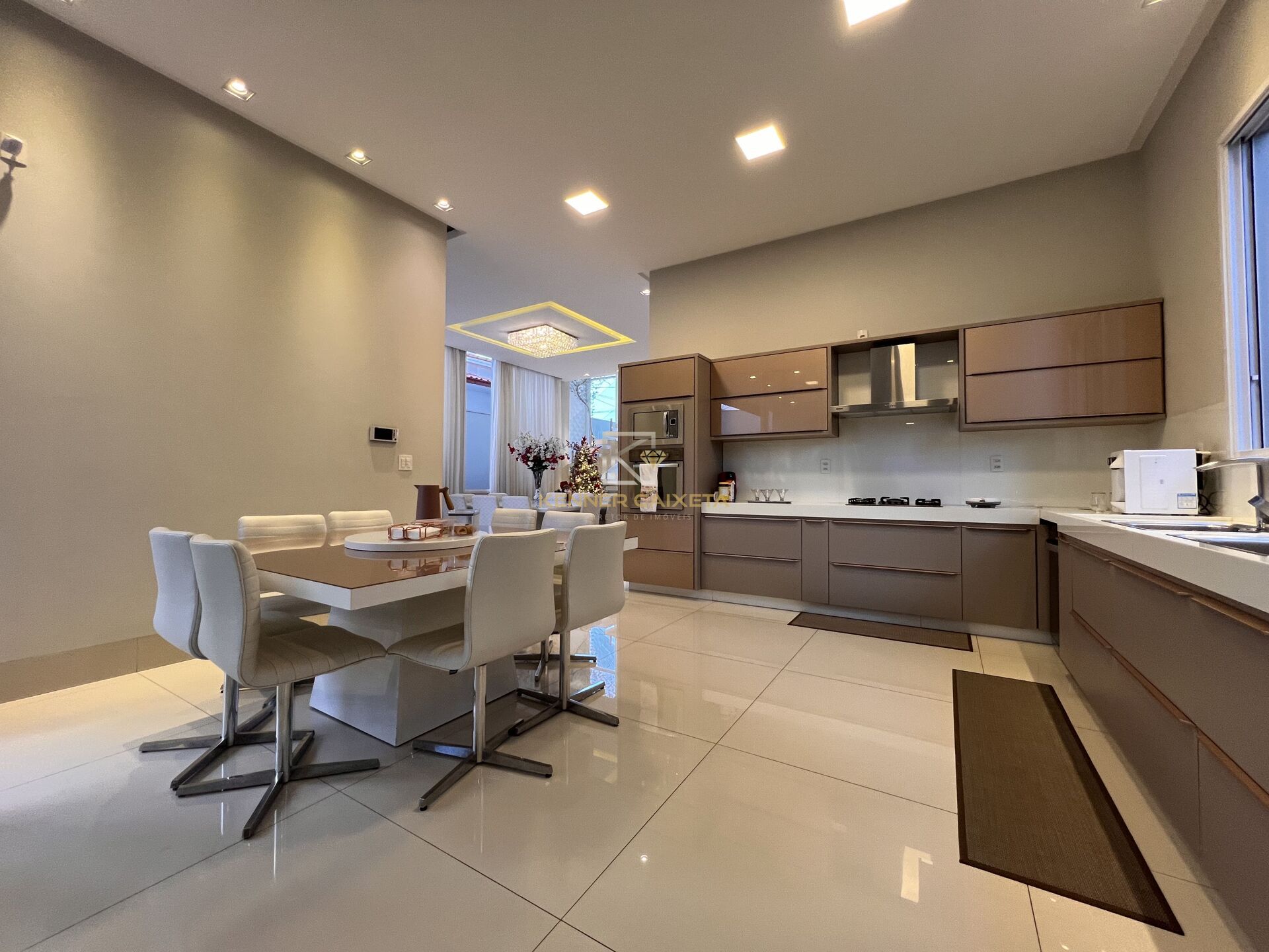 Casa, 4 quartos, 372 m² - Foto 25