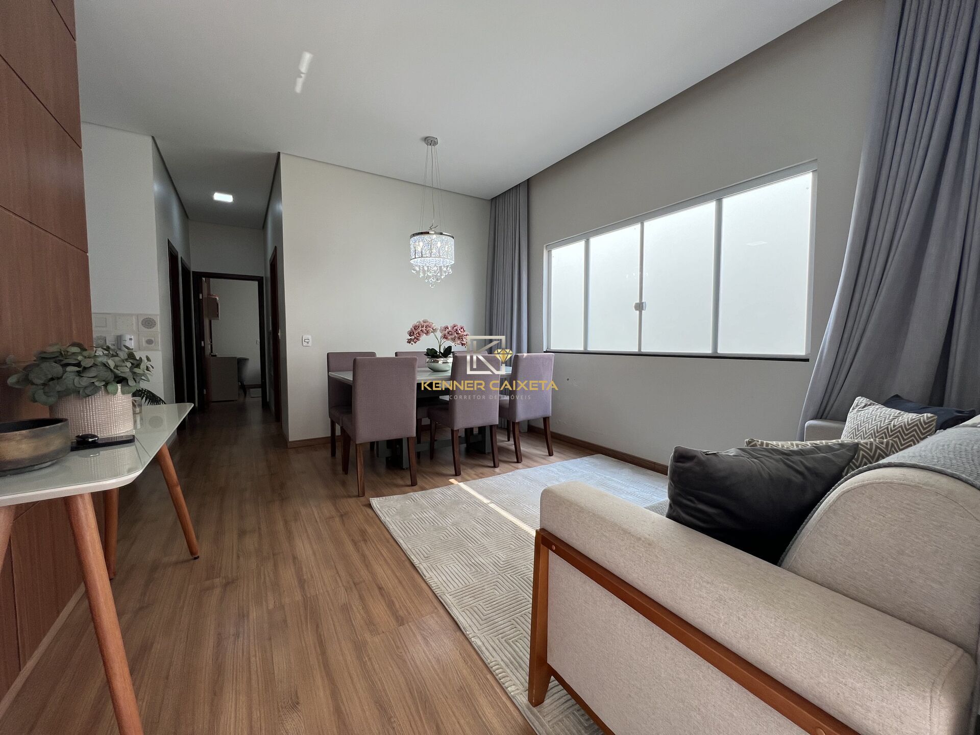 Casa à venda com 3 quartos, 160m² - Foto 3