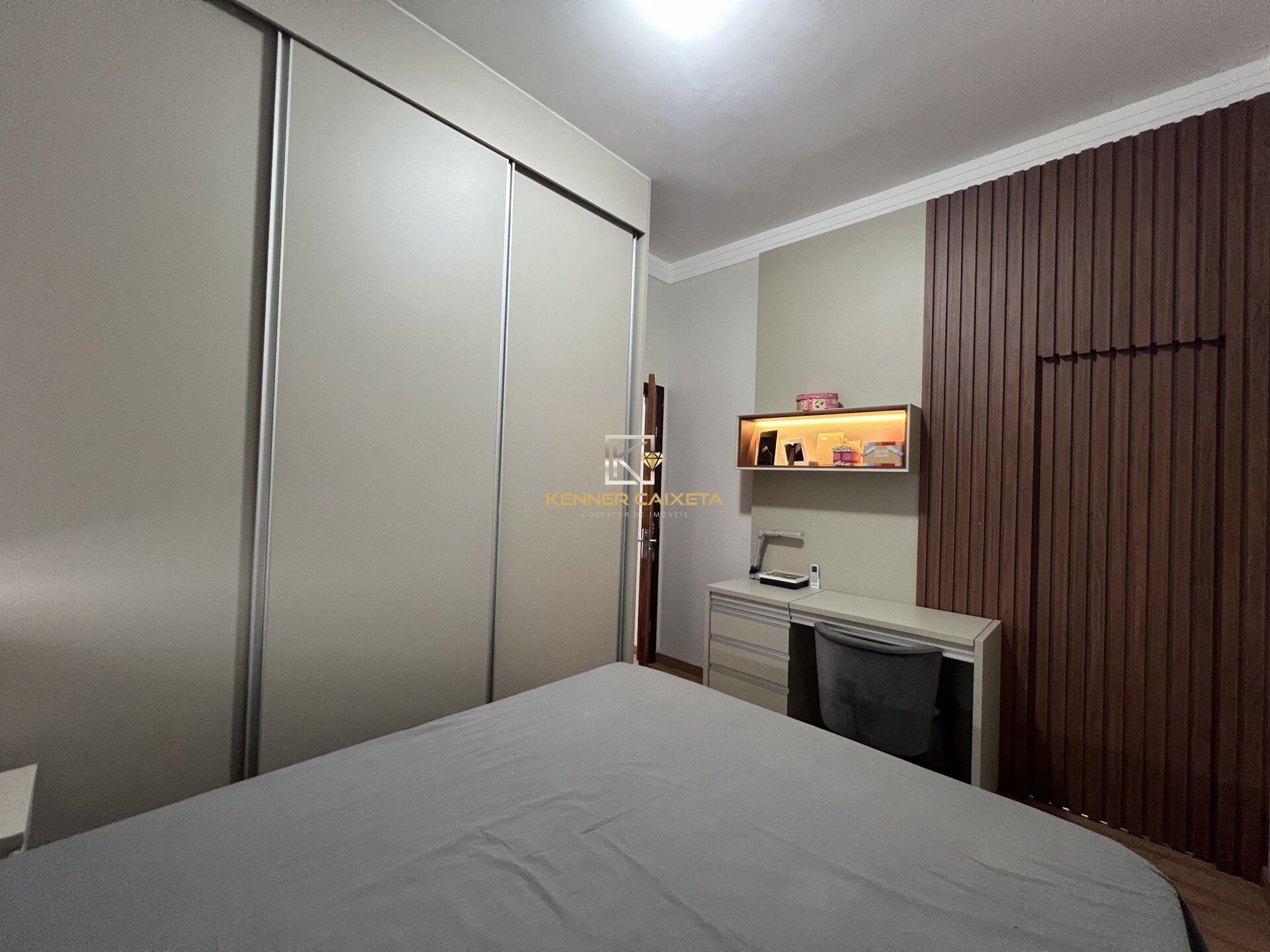 Casa à venda com 3 quartos, 160m² - Foto 14