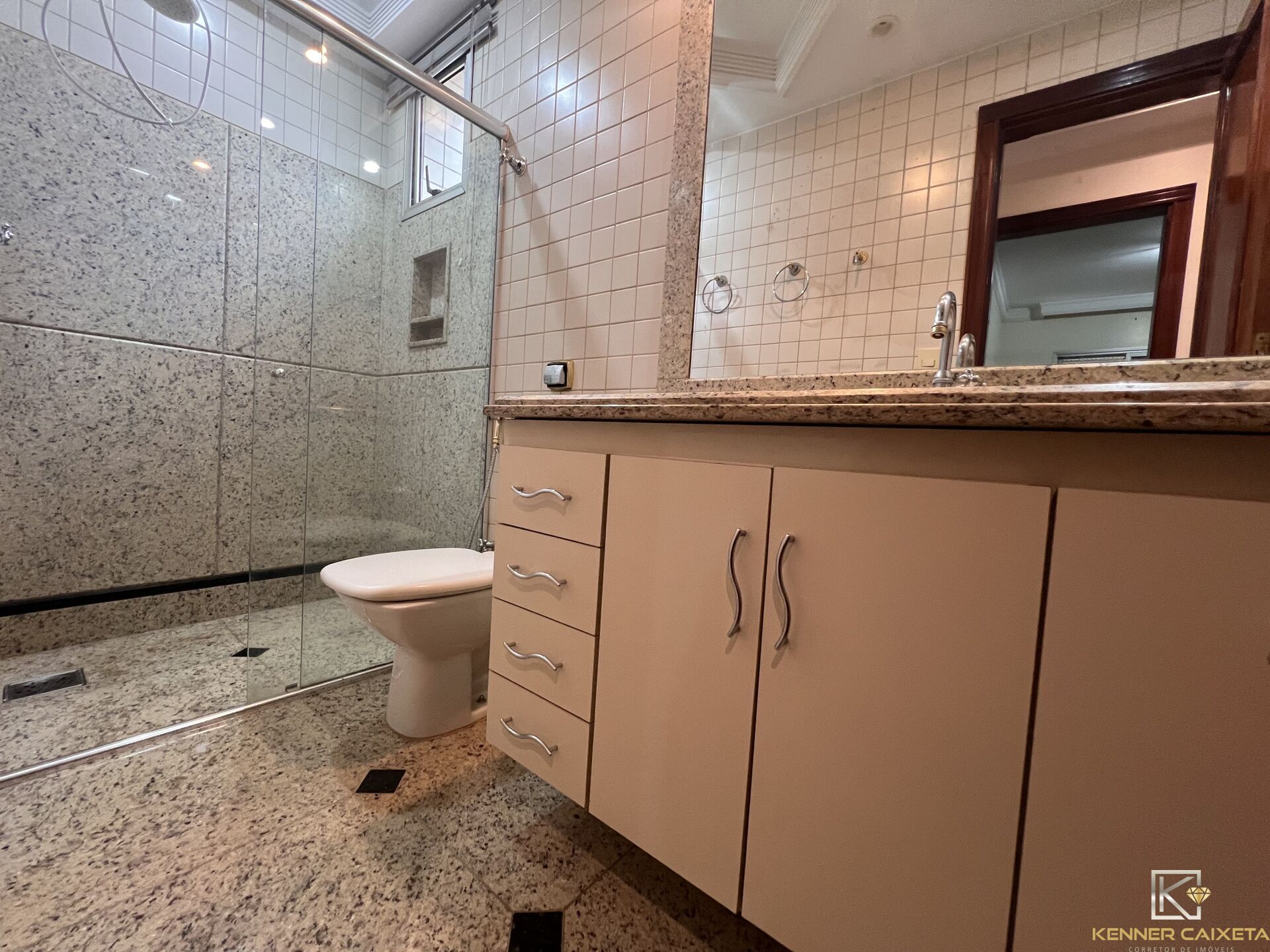 Apartamento, 3 quartos, 145 m² - Foto 12