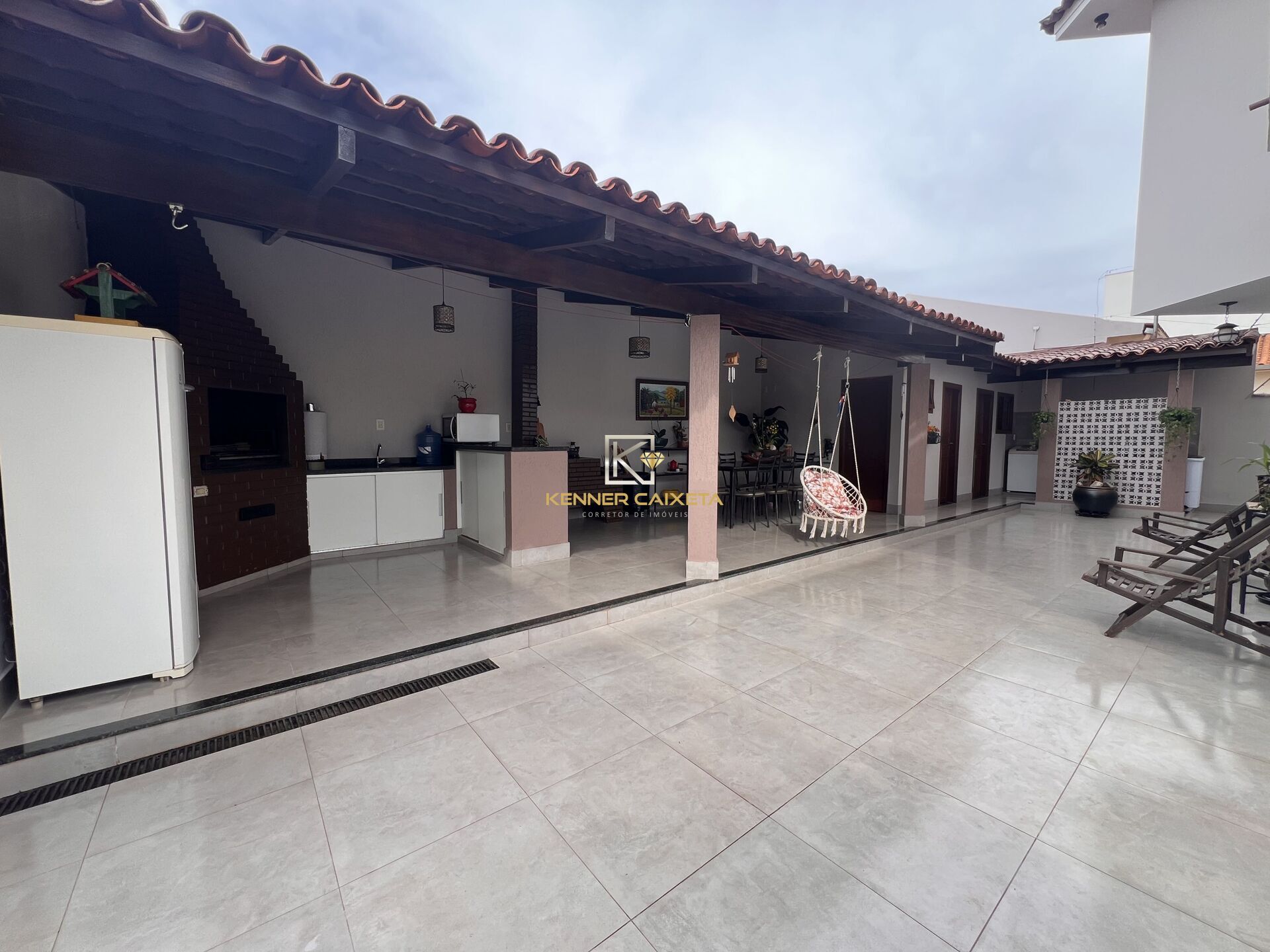 Sobrado à venda com 4 quartos, 380m² - Foto 24