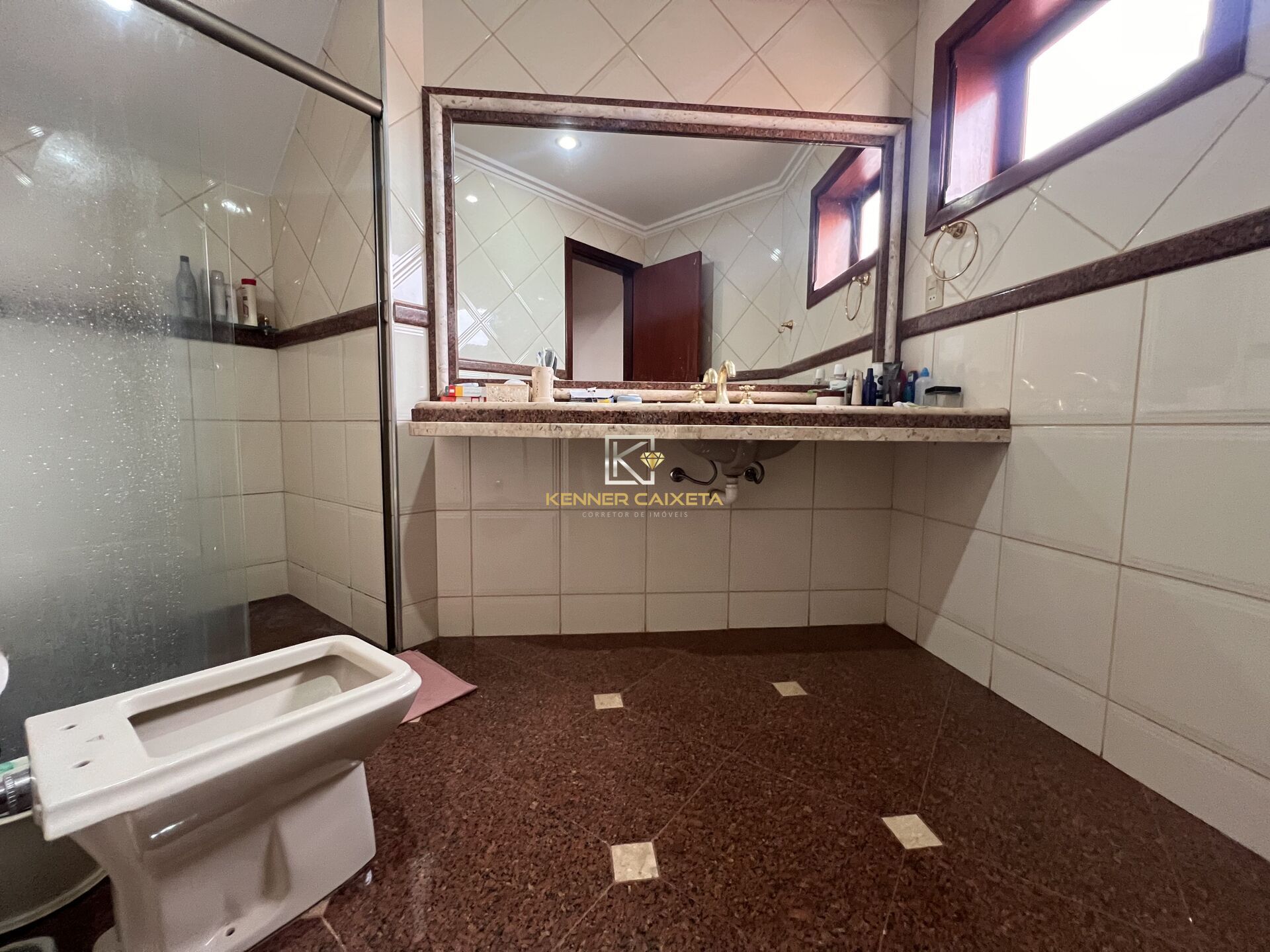 Sobrado à venda com 4 quartos, 380m² - Foto 10