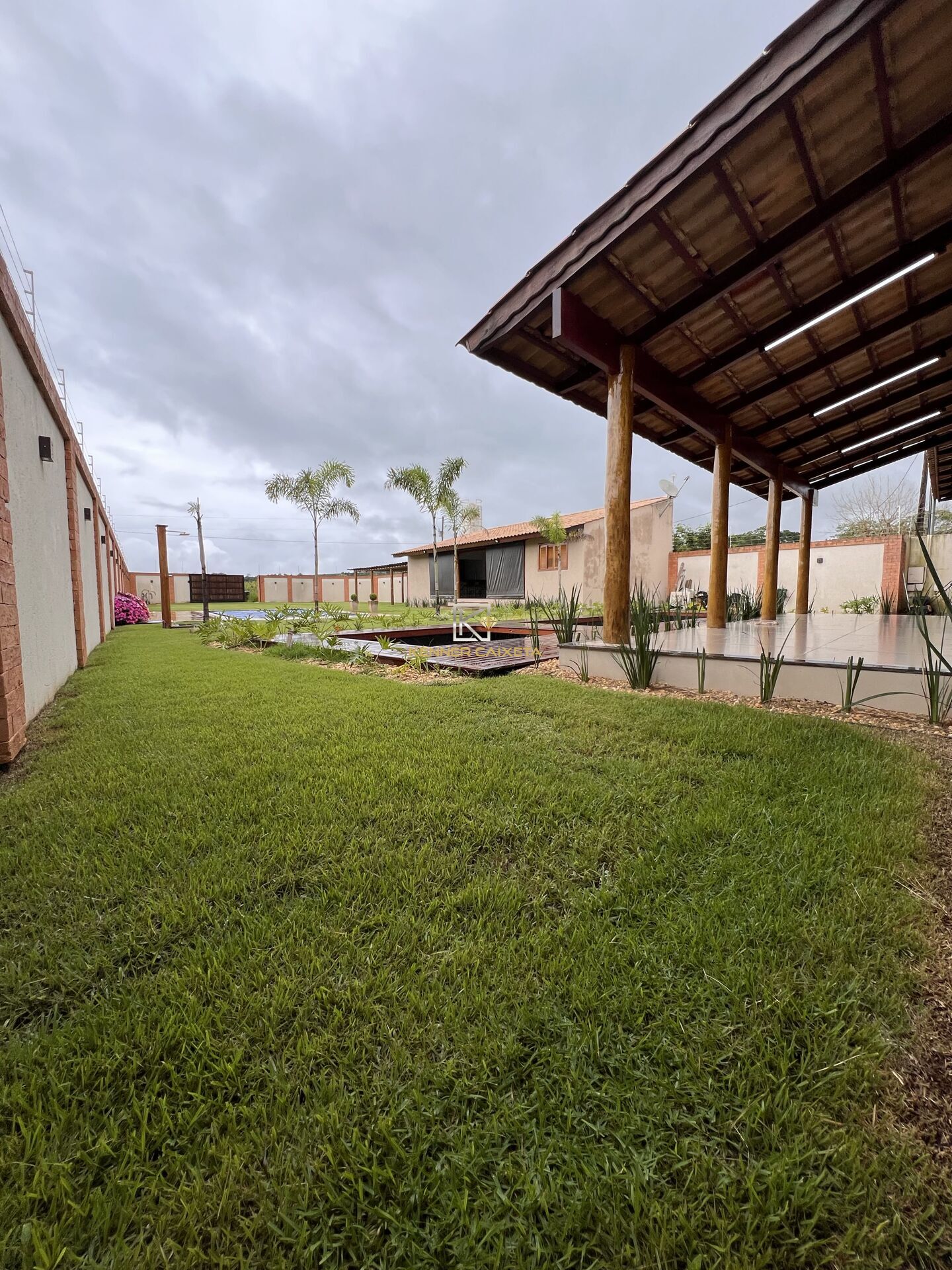 Fazenda à venda com 3 quartos, 1000m² - Foto 4