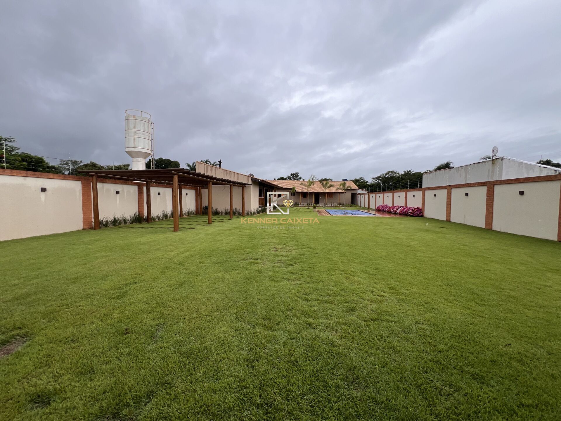 Fazenda à venda com 3 quartos, 1000m² - Foto 9