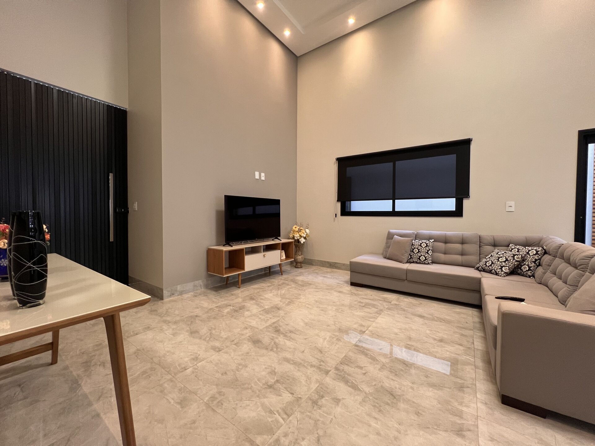 Casa, 3 quartos, 252 m² - Foto 4