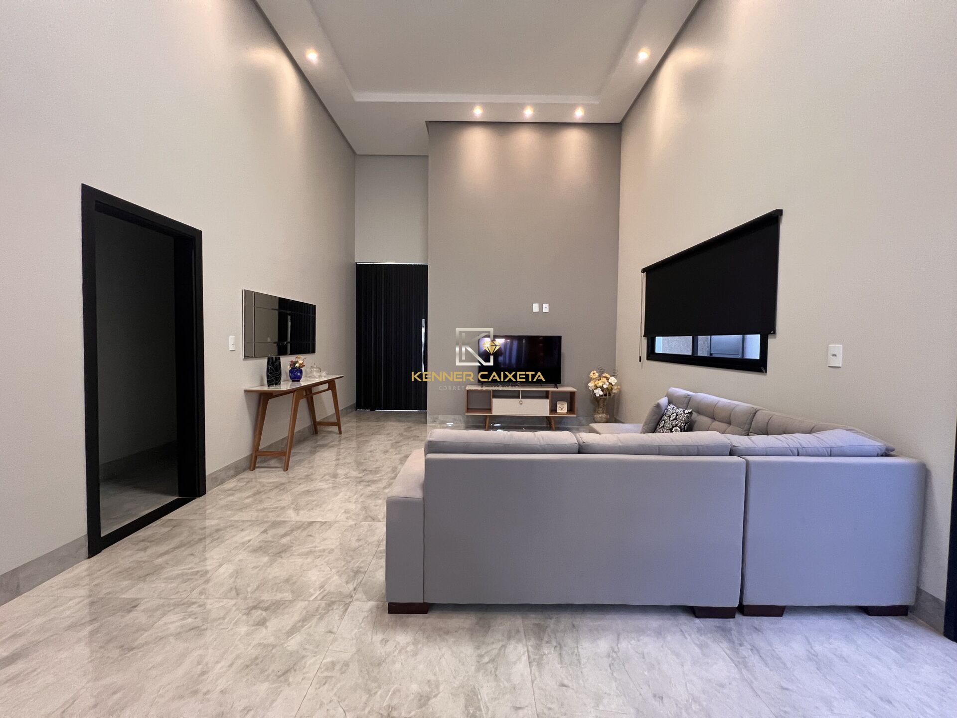 Casa à venda com 3 quartos, 252m² - Foto 7