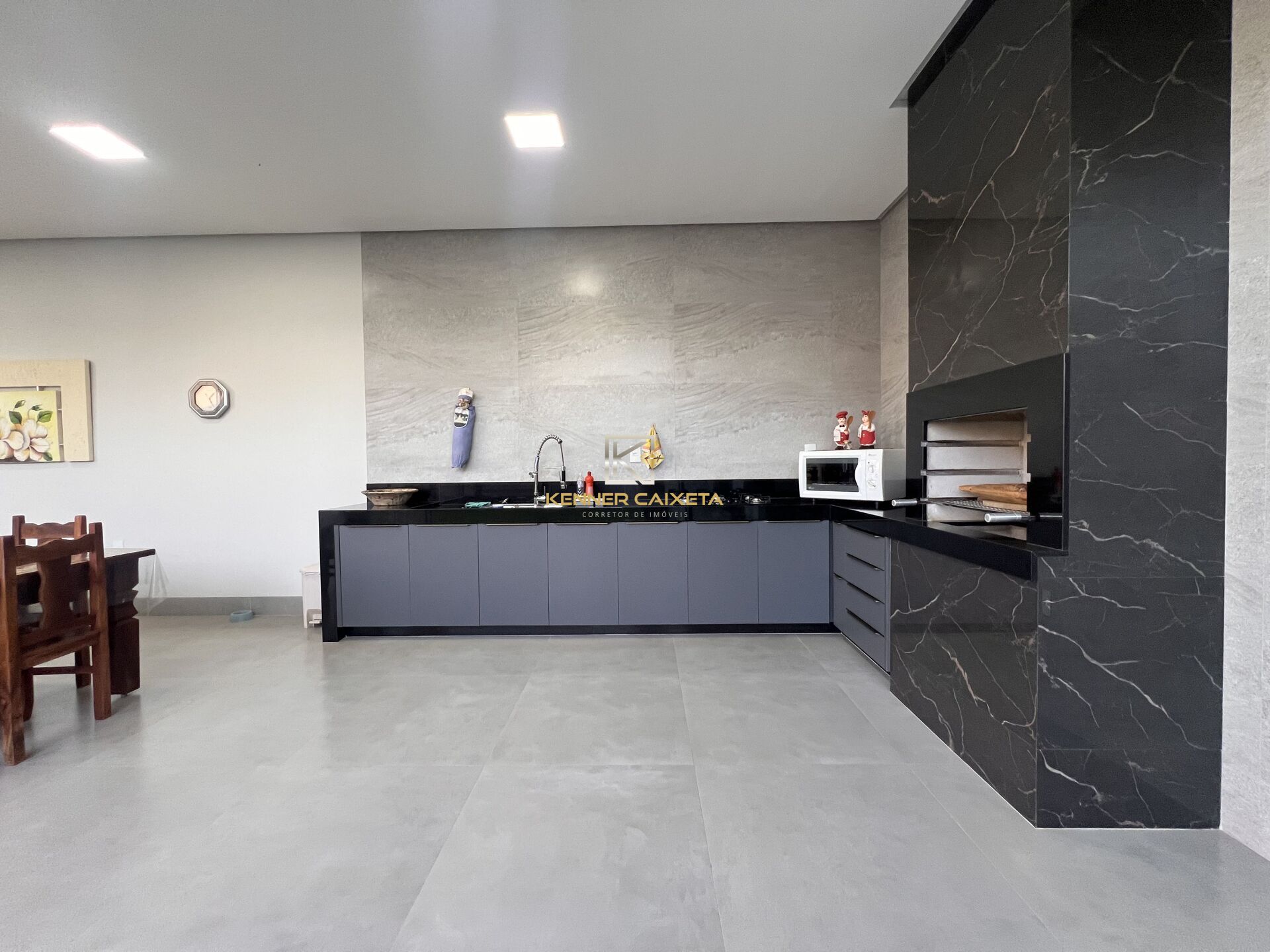Casa à venda com 3 quartos, 252m² - Foto 26