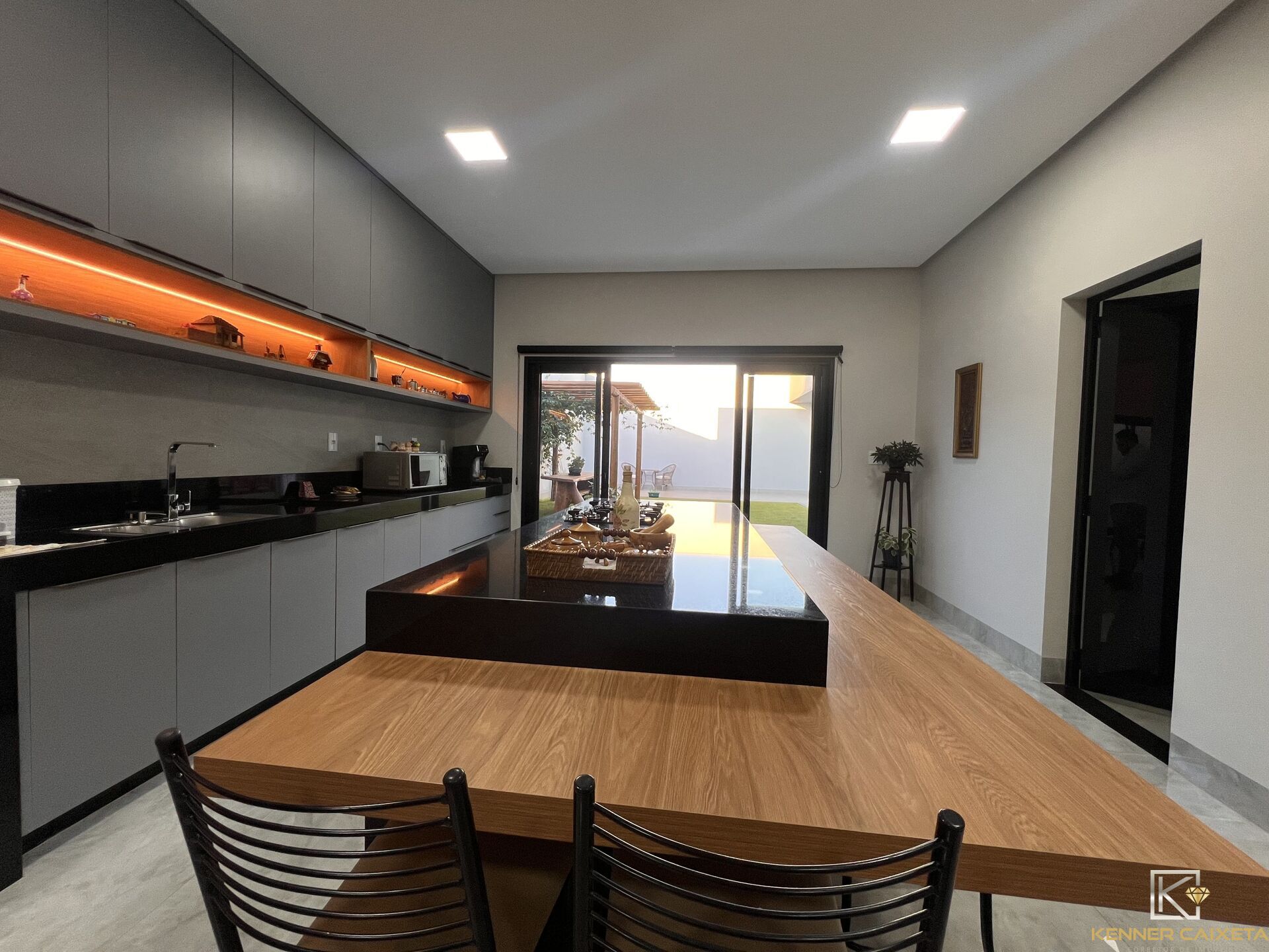 Casa, 3 quartos, 252 m² - Foto 8