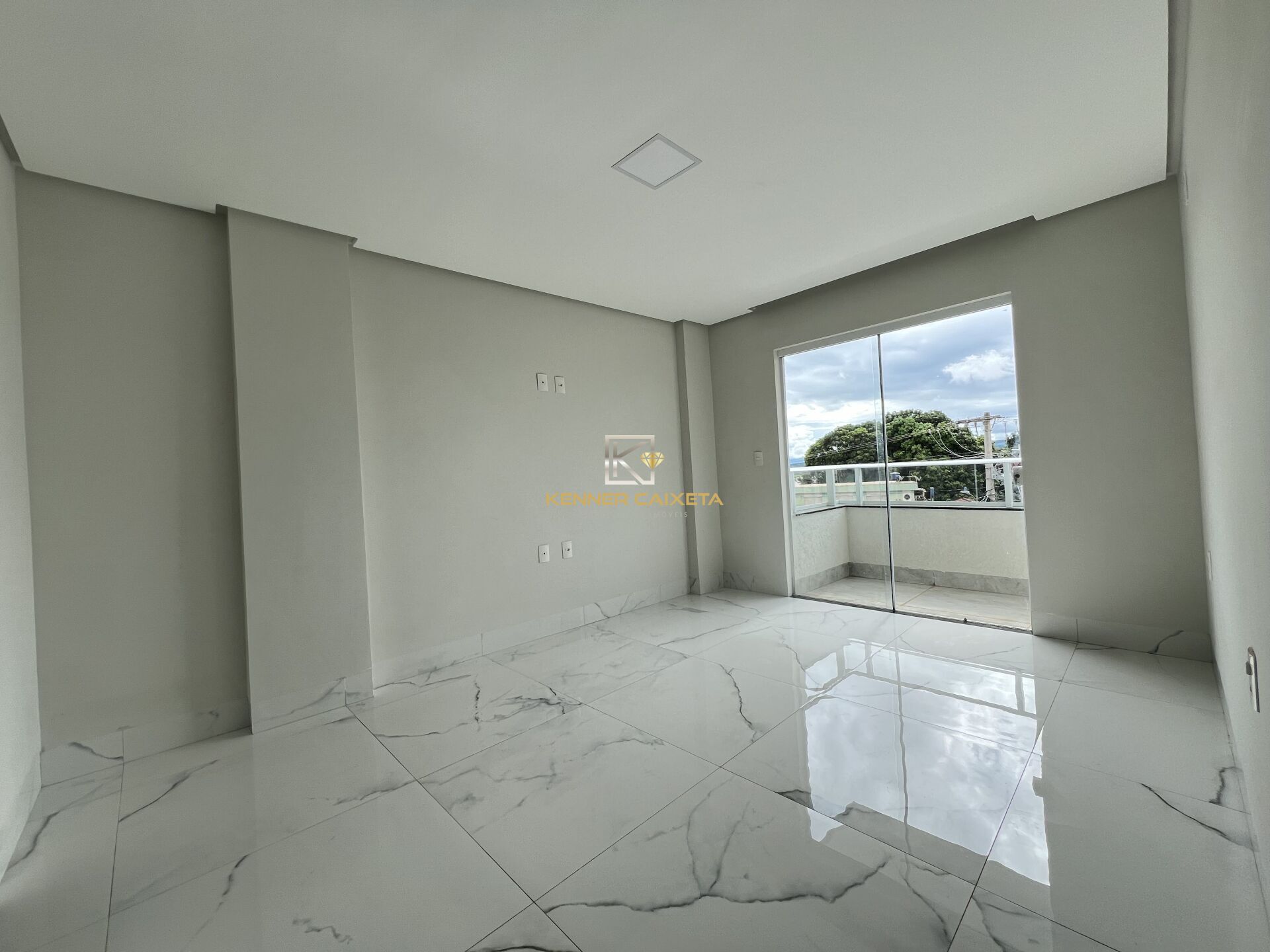 Apartamento à venda com 3 quartos, 94m² - Foto 6