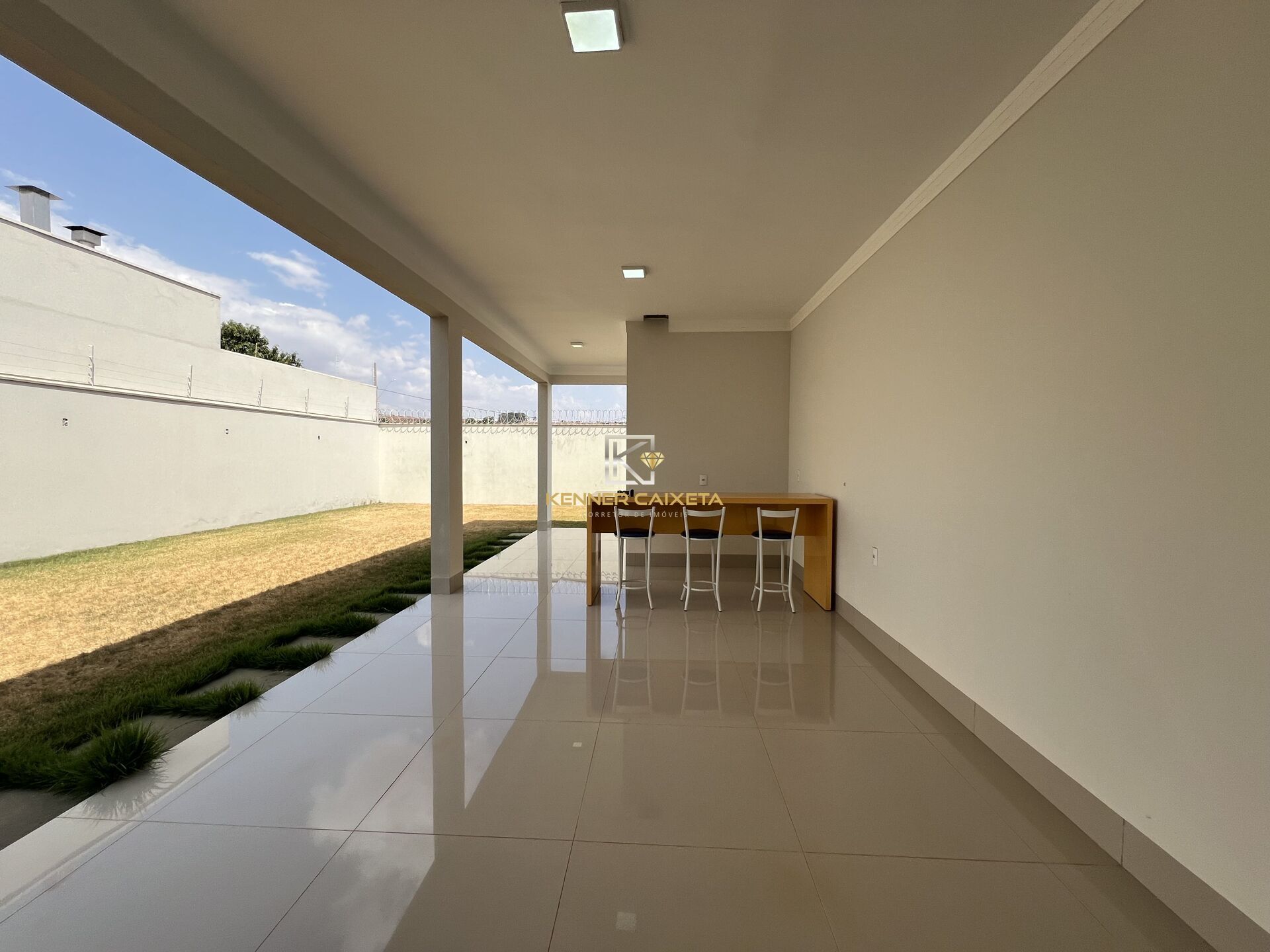 Casa à venda com 3 quartos, 190m² - Foto 12