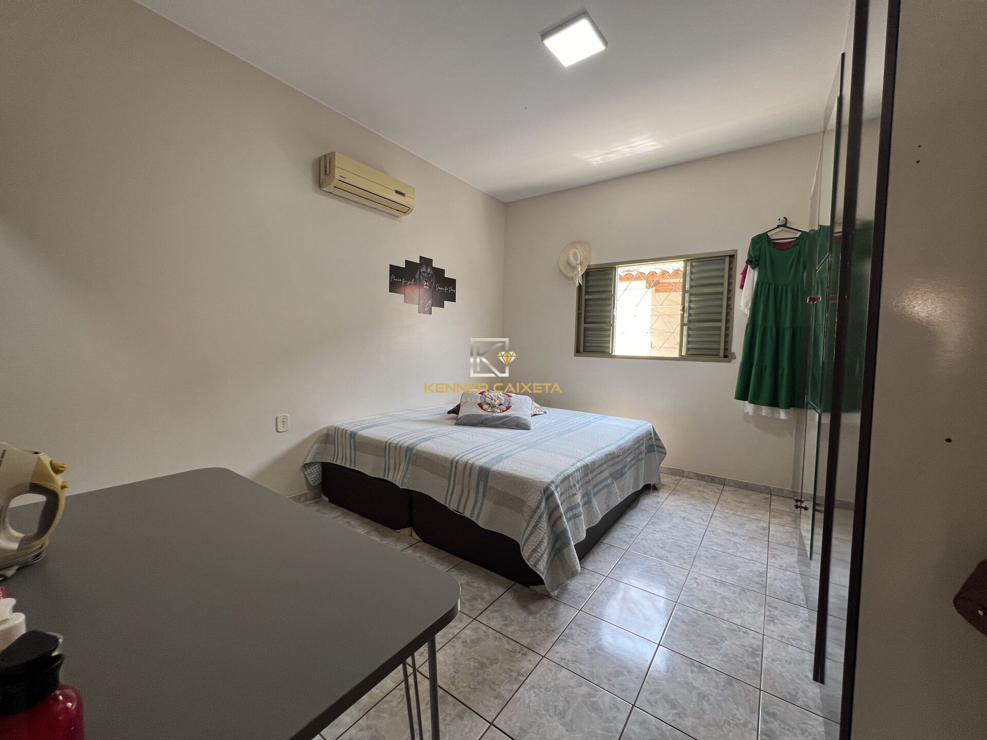 Casa à venda com 2 quartos, 128m² - Foto 13