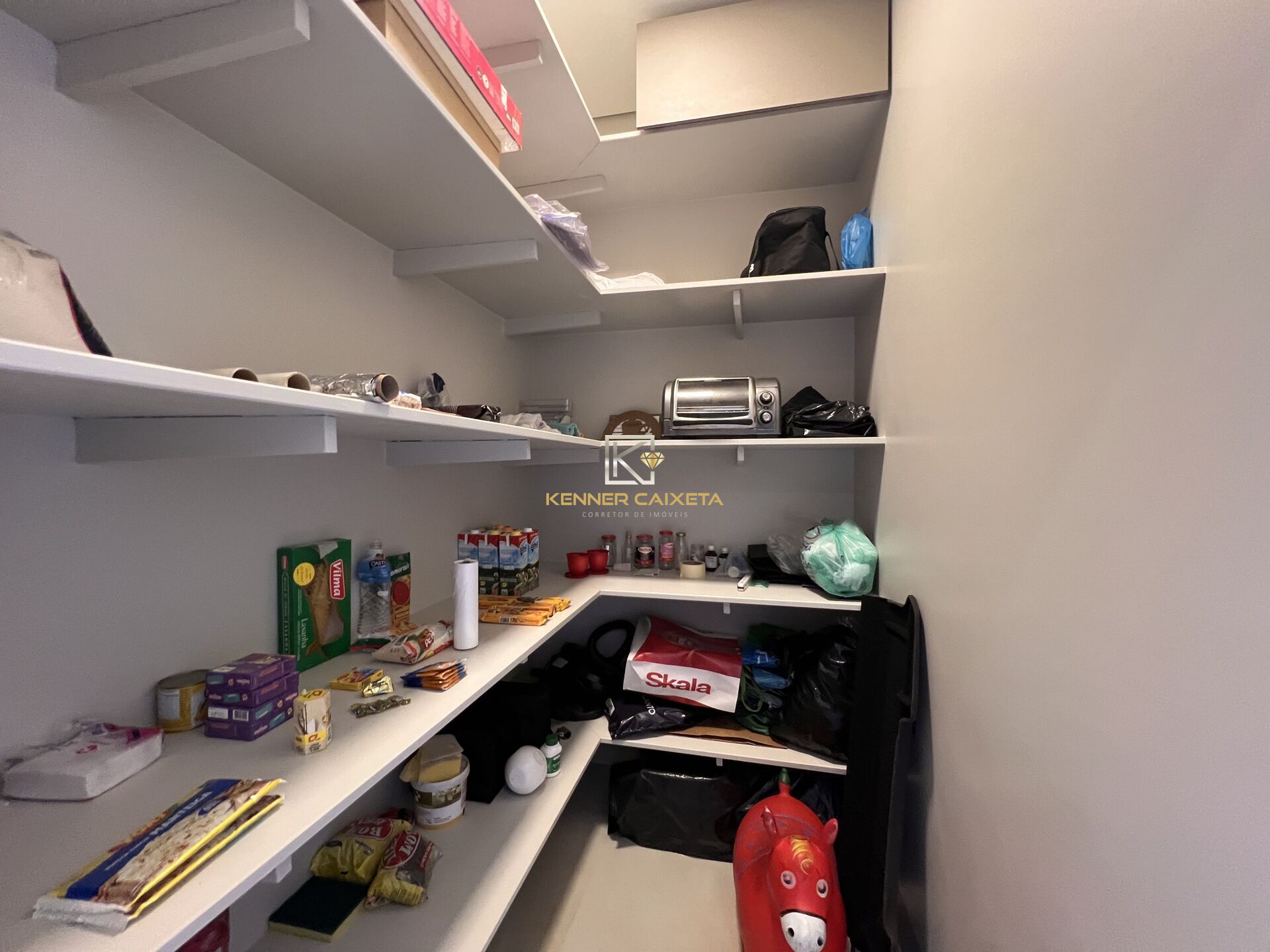 Casa à venda com 3 quartos, 239m² - Foto 11