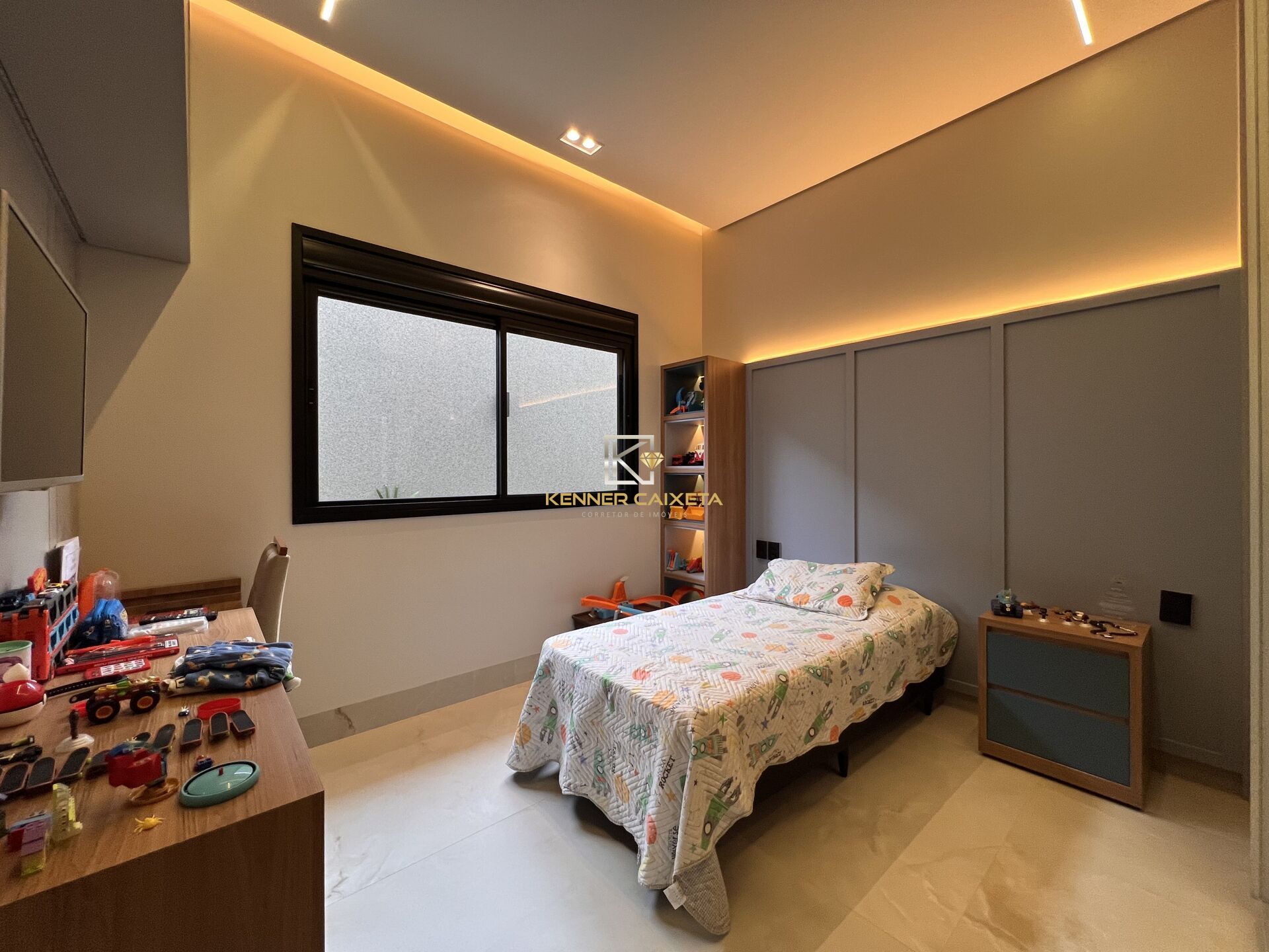 Casa à venda com 3 quartos, 239m² - Foto 24