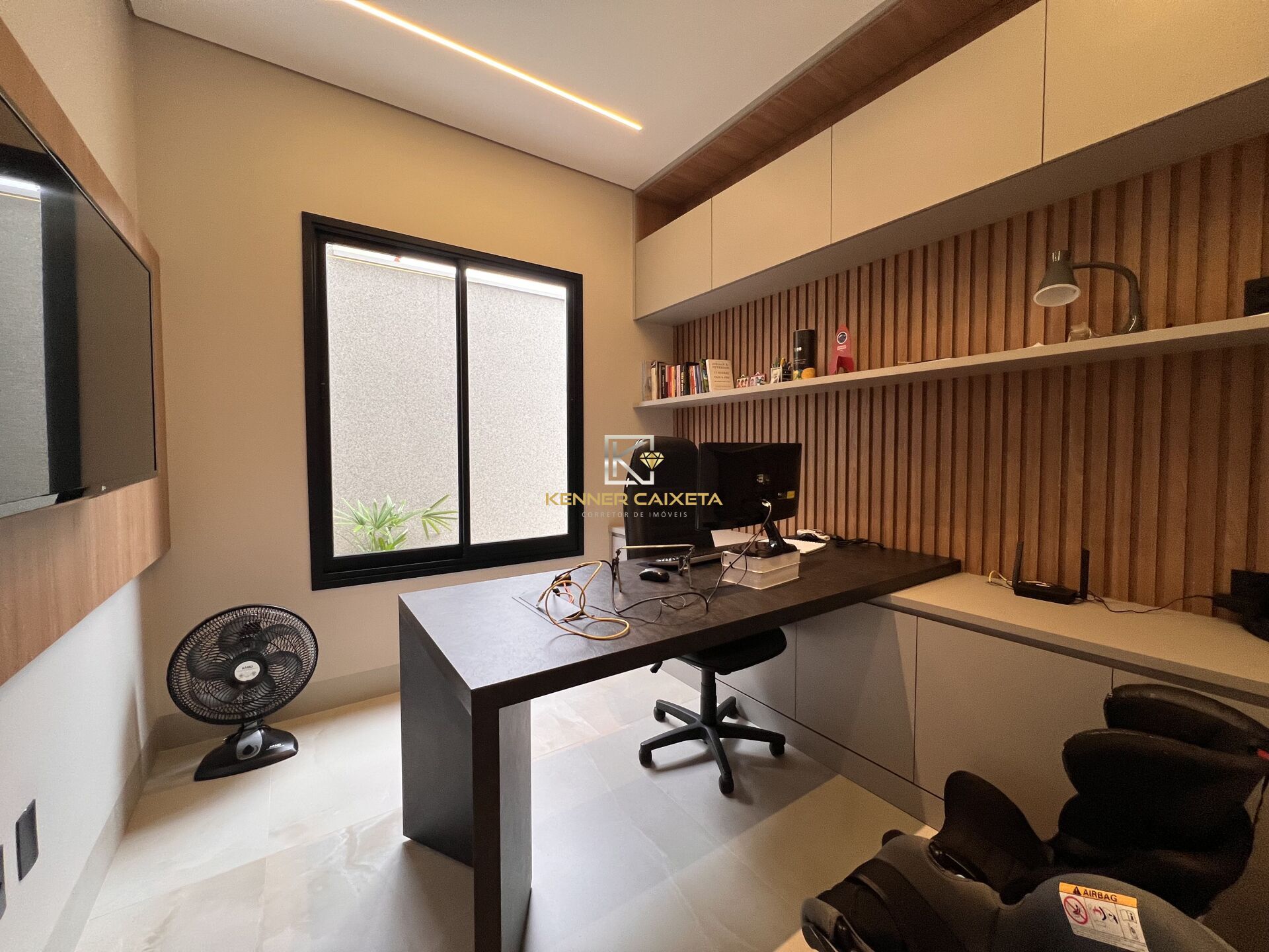 Casa à venda com 3 quartos, 239m² - Foto 27
