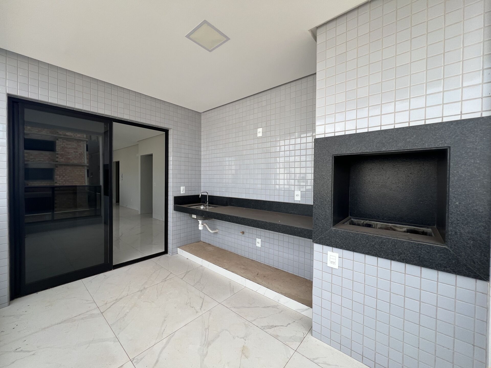 Apartamento, 3 quartos, 127 m² - Foto 2