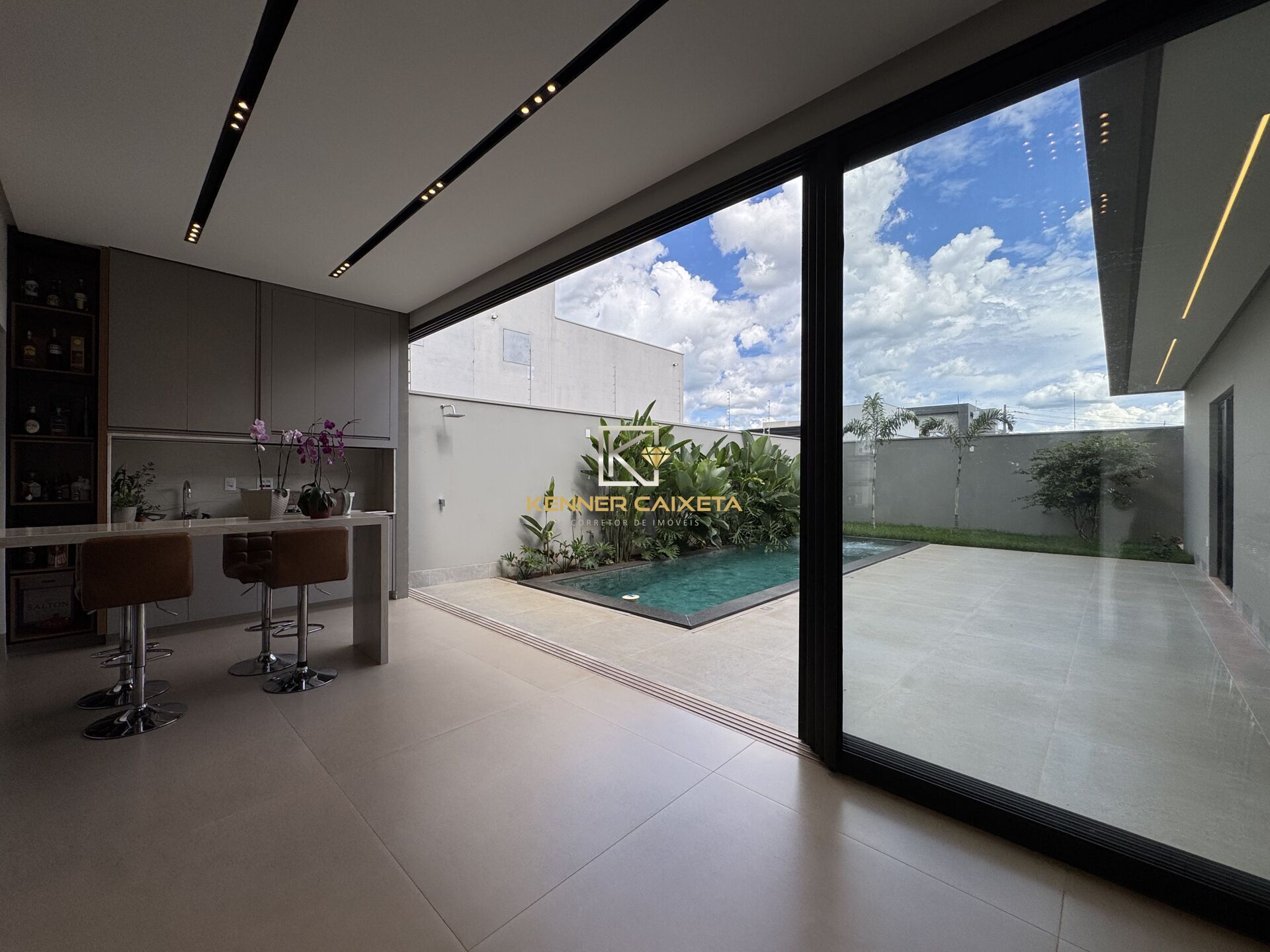 Casa, 4 quartos, 384 m² - Foto 5