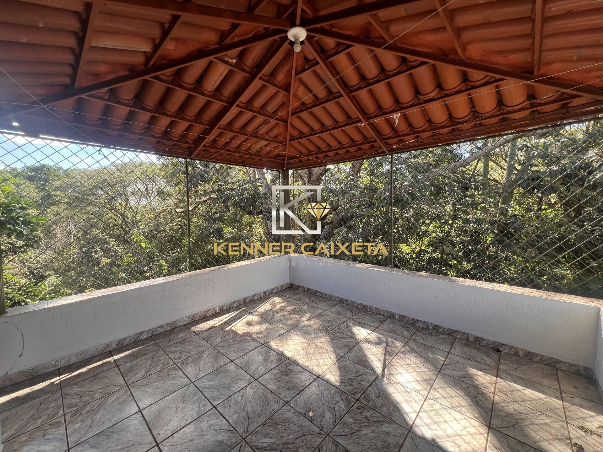 Casa, 4 quartos, 230 m² - Foto 24