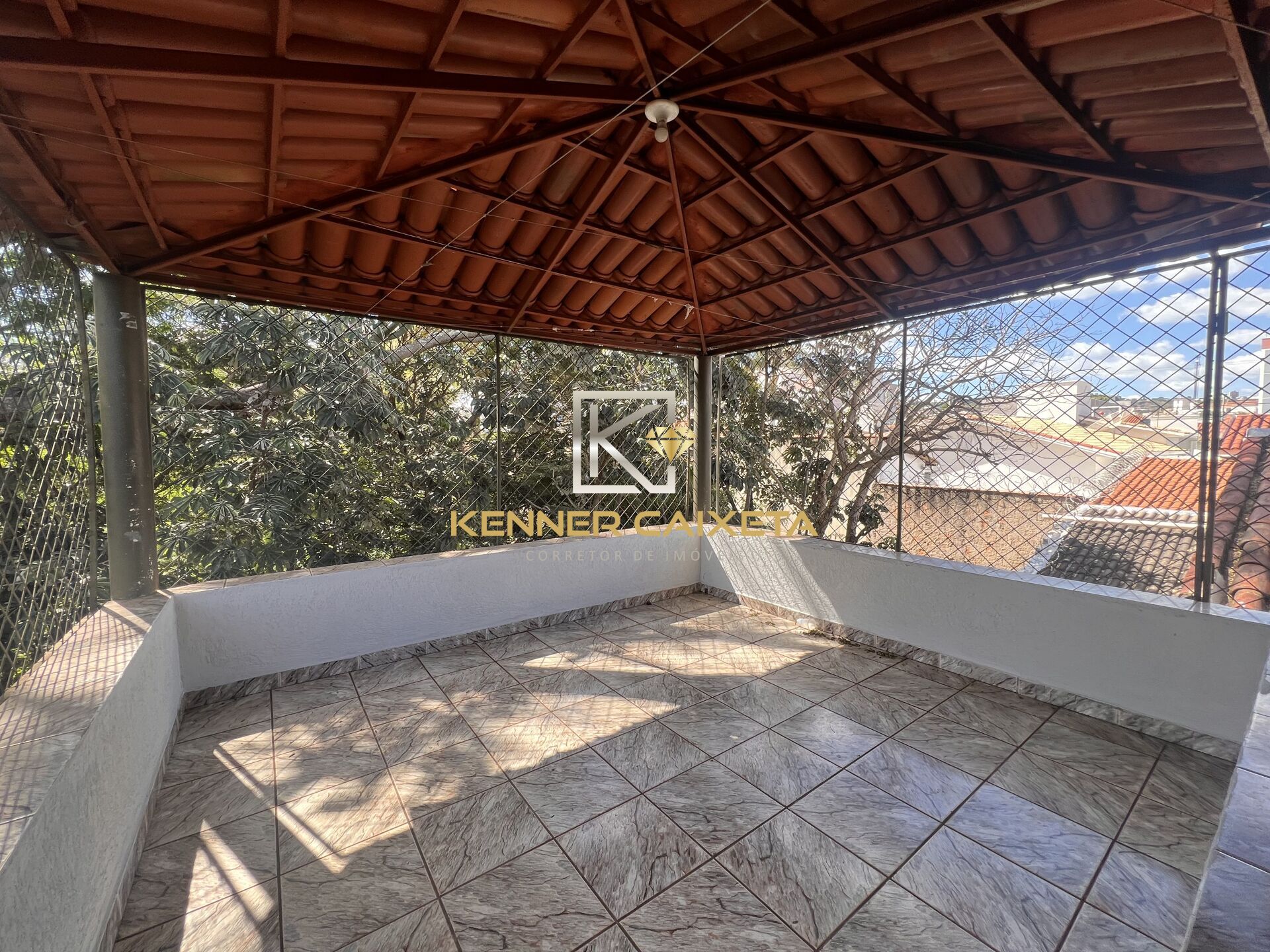 Casa, 4 quartos, 230 m² - Foto 23
