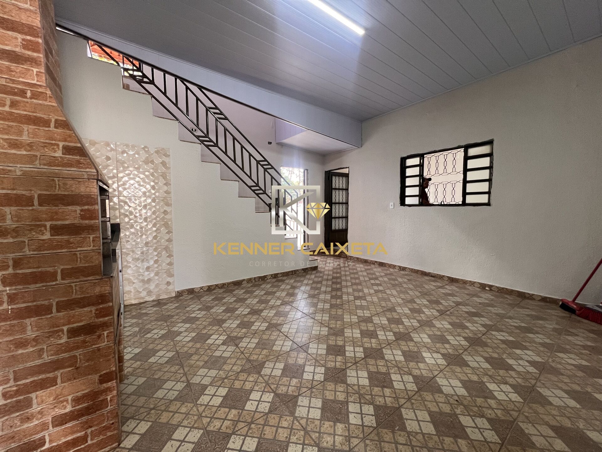 Casa, 4 quartos, 230 m² - Foto 4