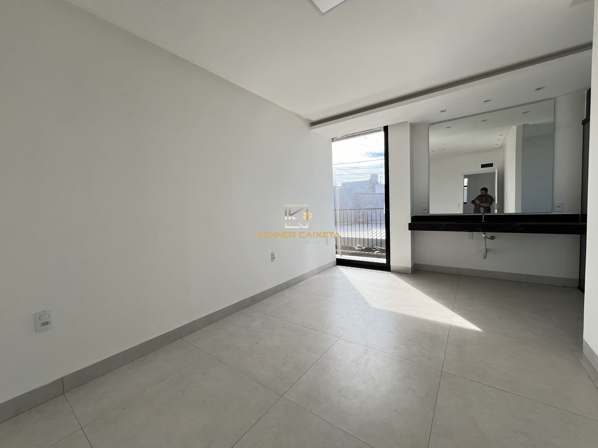 Apartamento à venda com 3 quartos, 107m² - Foto 12