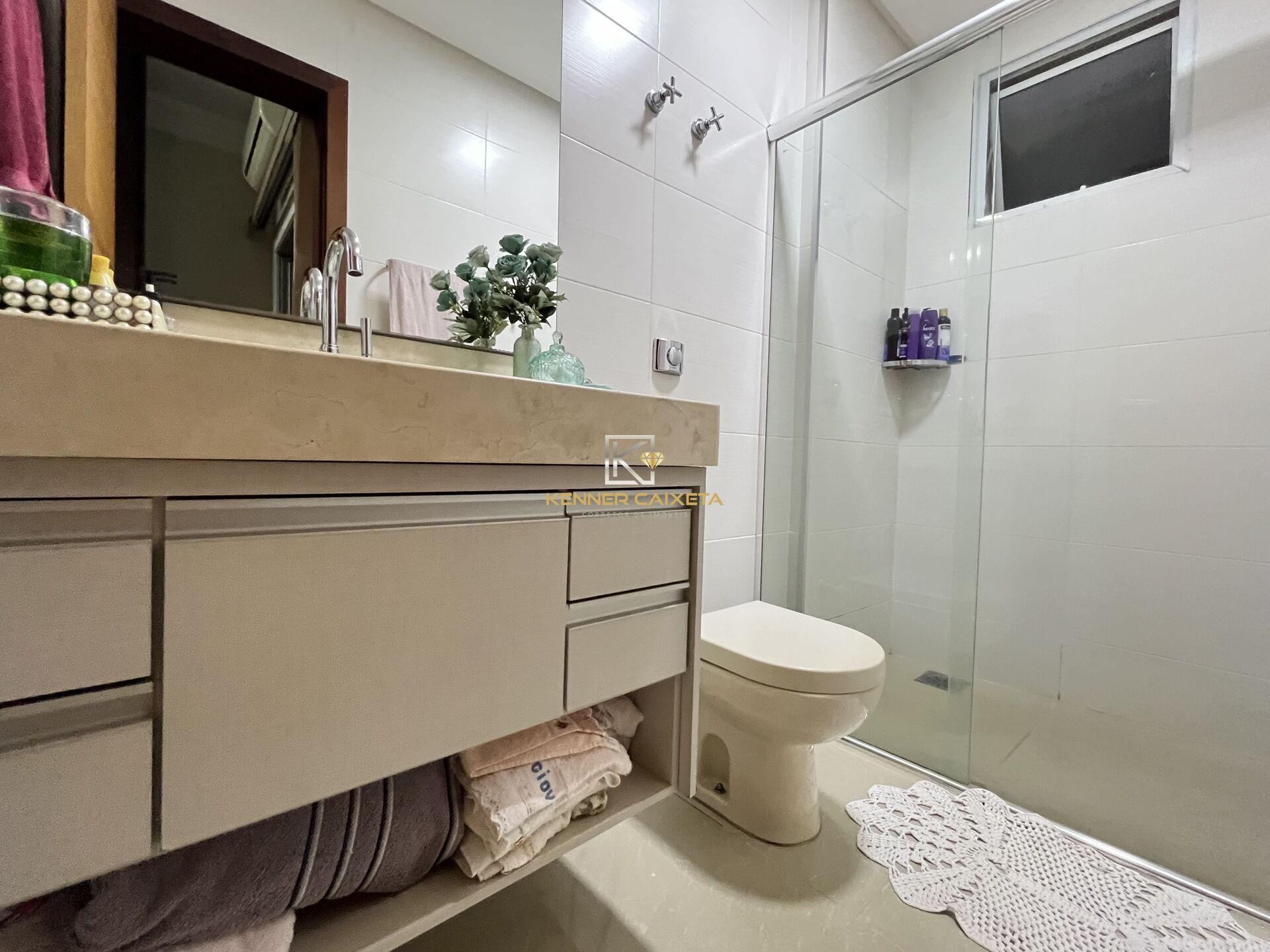 Apartamento à venda com 3 quartos, 135m² - Foto 12