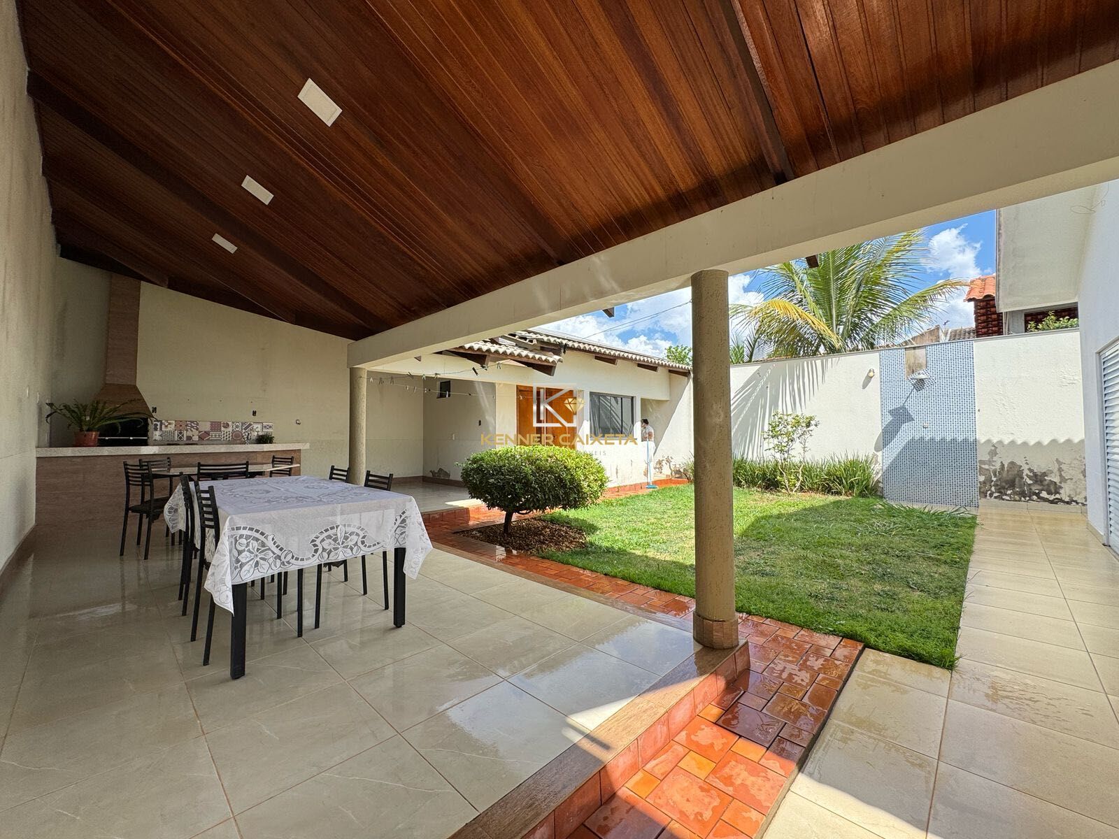 Casa à venda com 3 quartos, 185m² - Foto 15