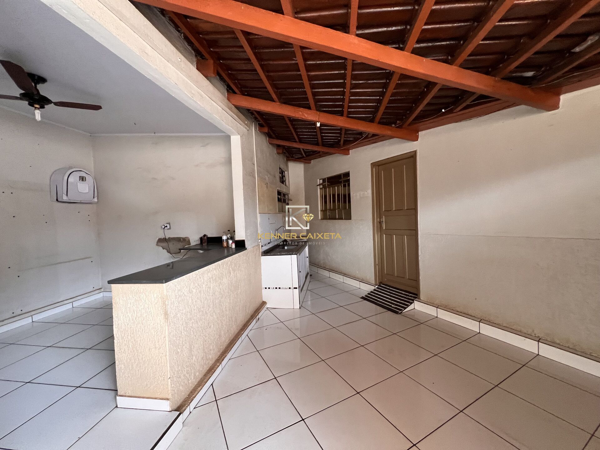 Casa à venda com 3 quartos, 217m² - Foto 10