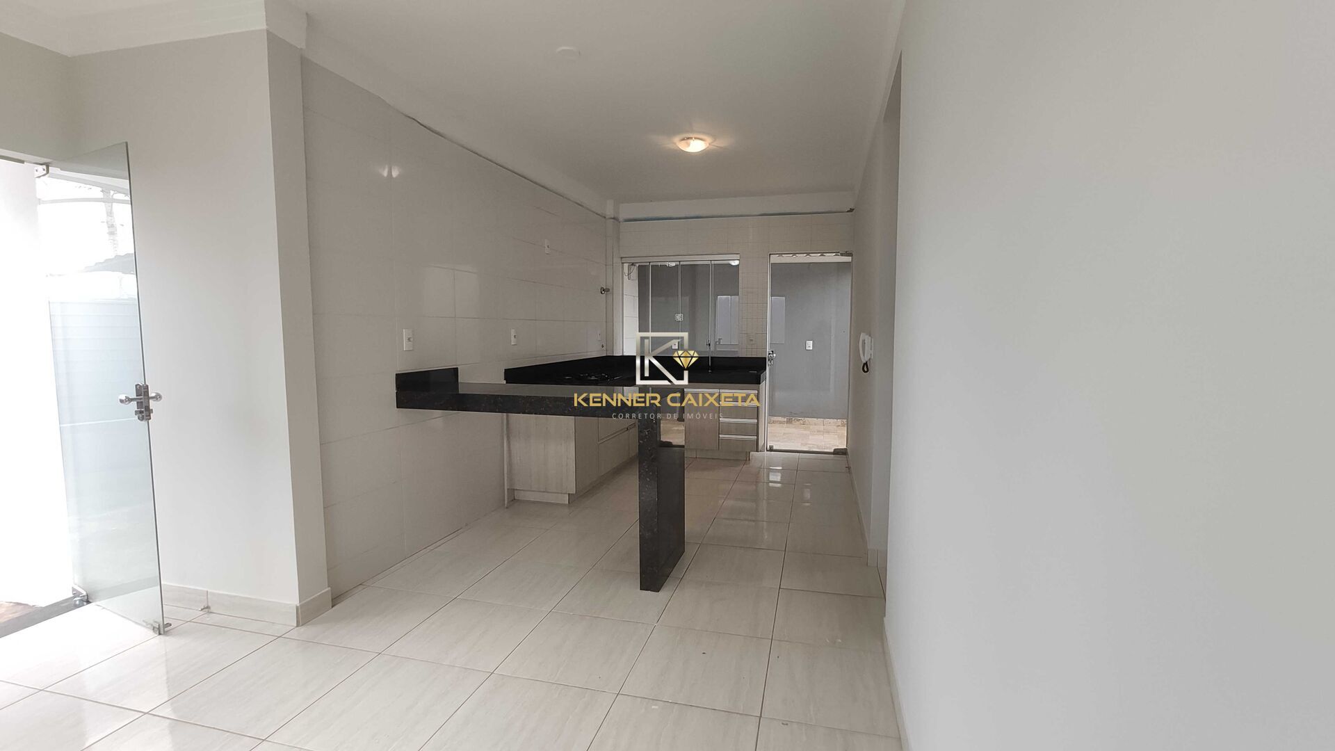 Apartamento à venda com 3 quartos, 187m² - Foto 1