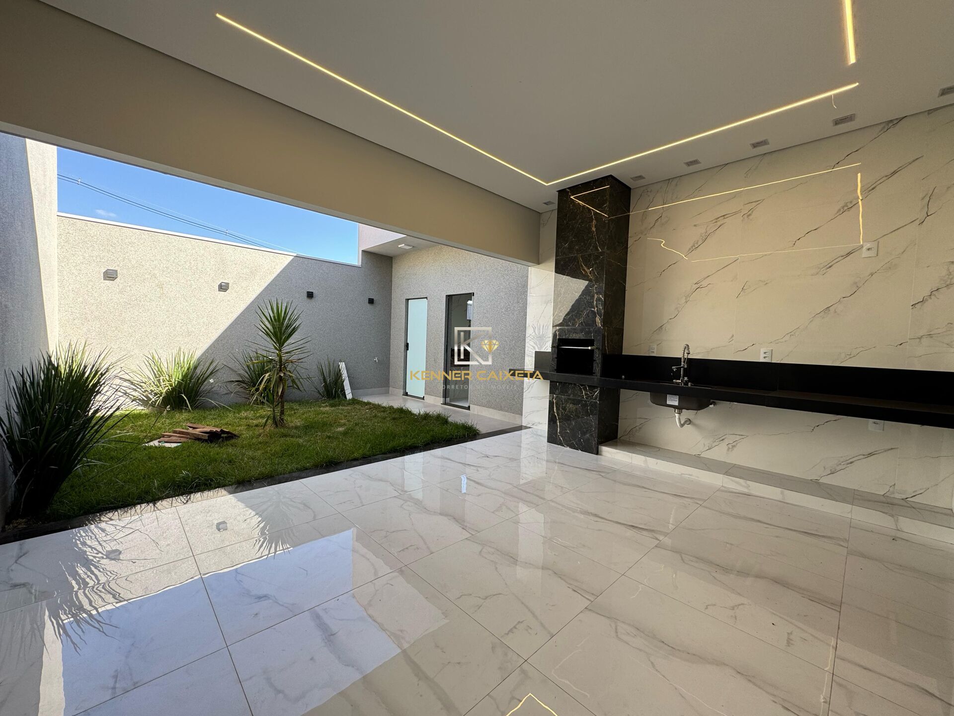 Casa à venda com 3 quartos, 170m² - Foto 17