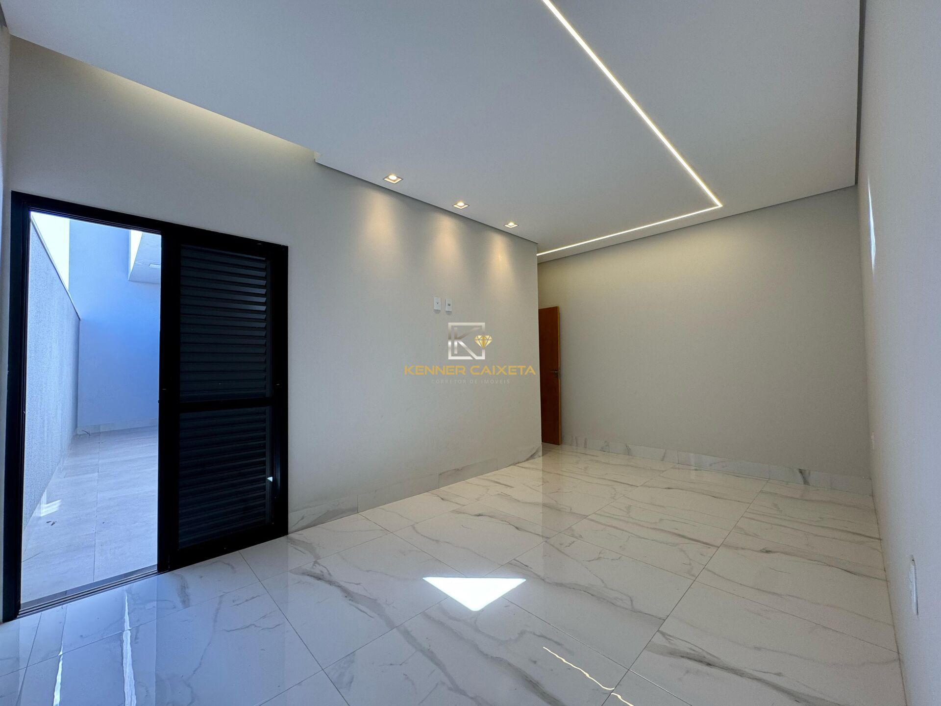 Casa à venda com 3 quartos, 170m² - Foto 11