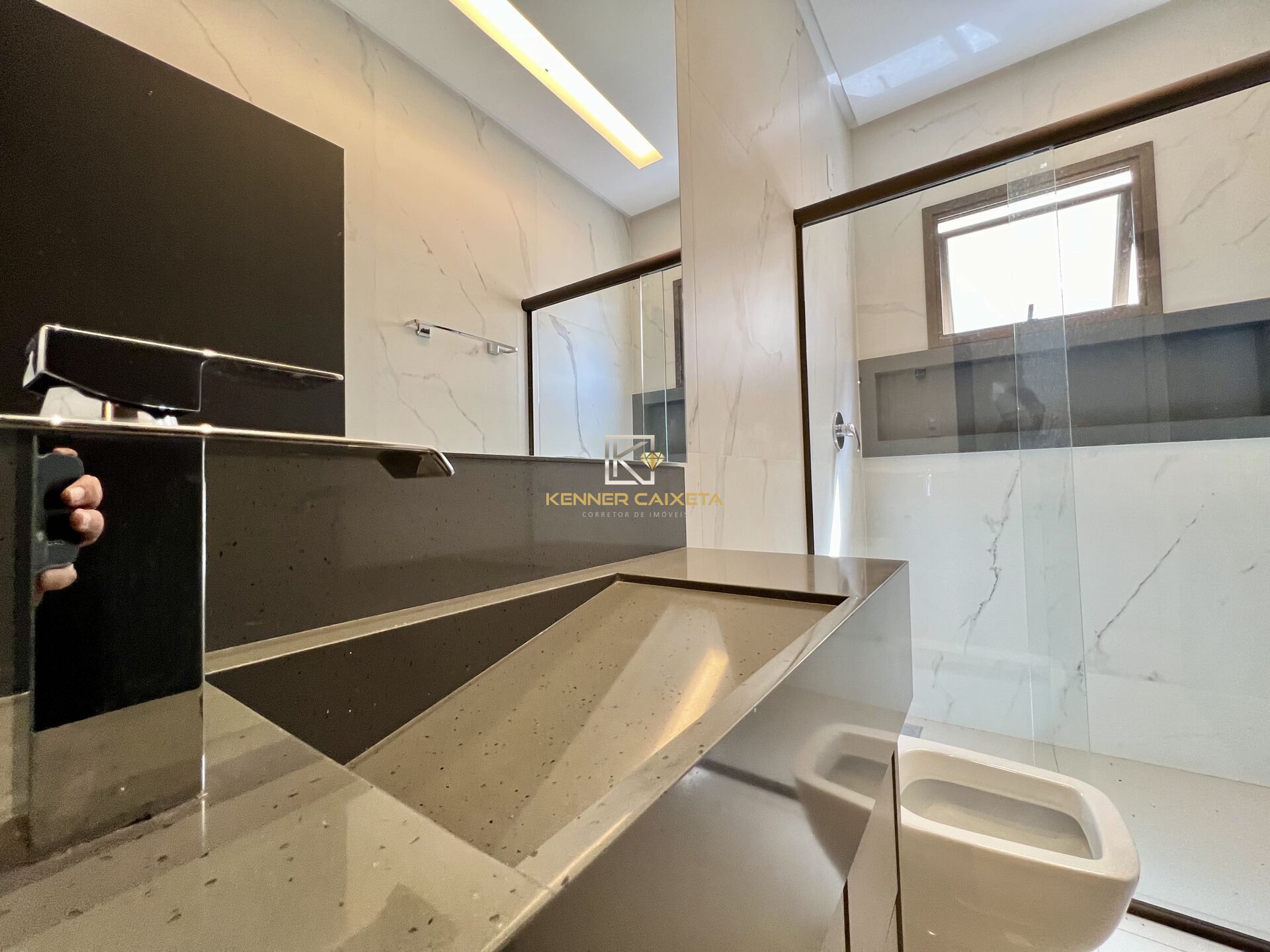 Apartamento à venda com 3 quartos, 120m² - Foto 8