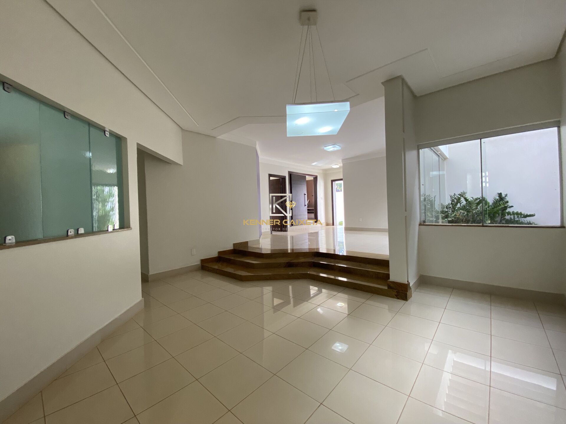 Casa à venda com 3 quartos, 350m² - Foto 6