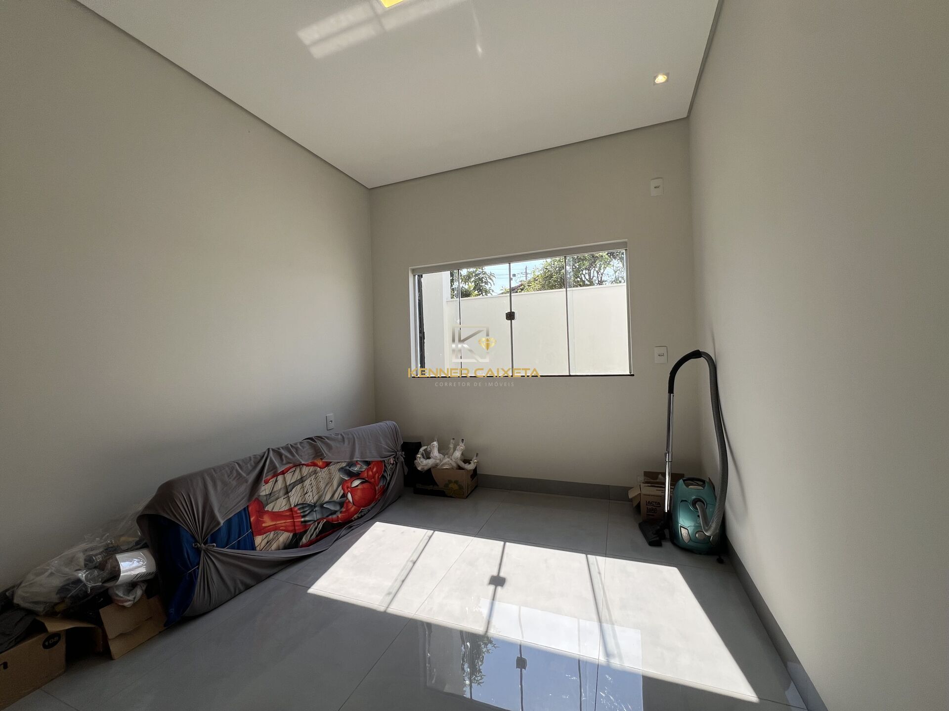 Casa à venda com 5 quartos, 300m² - Foto 16