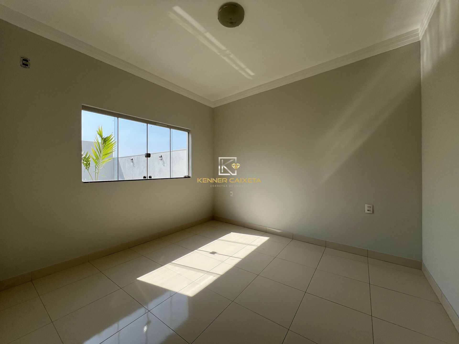 Casa à venda com 5 quartos, 300m² - Foto 33