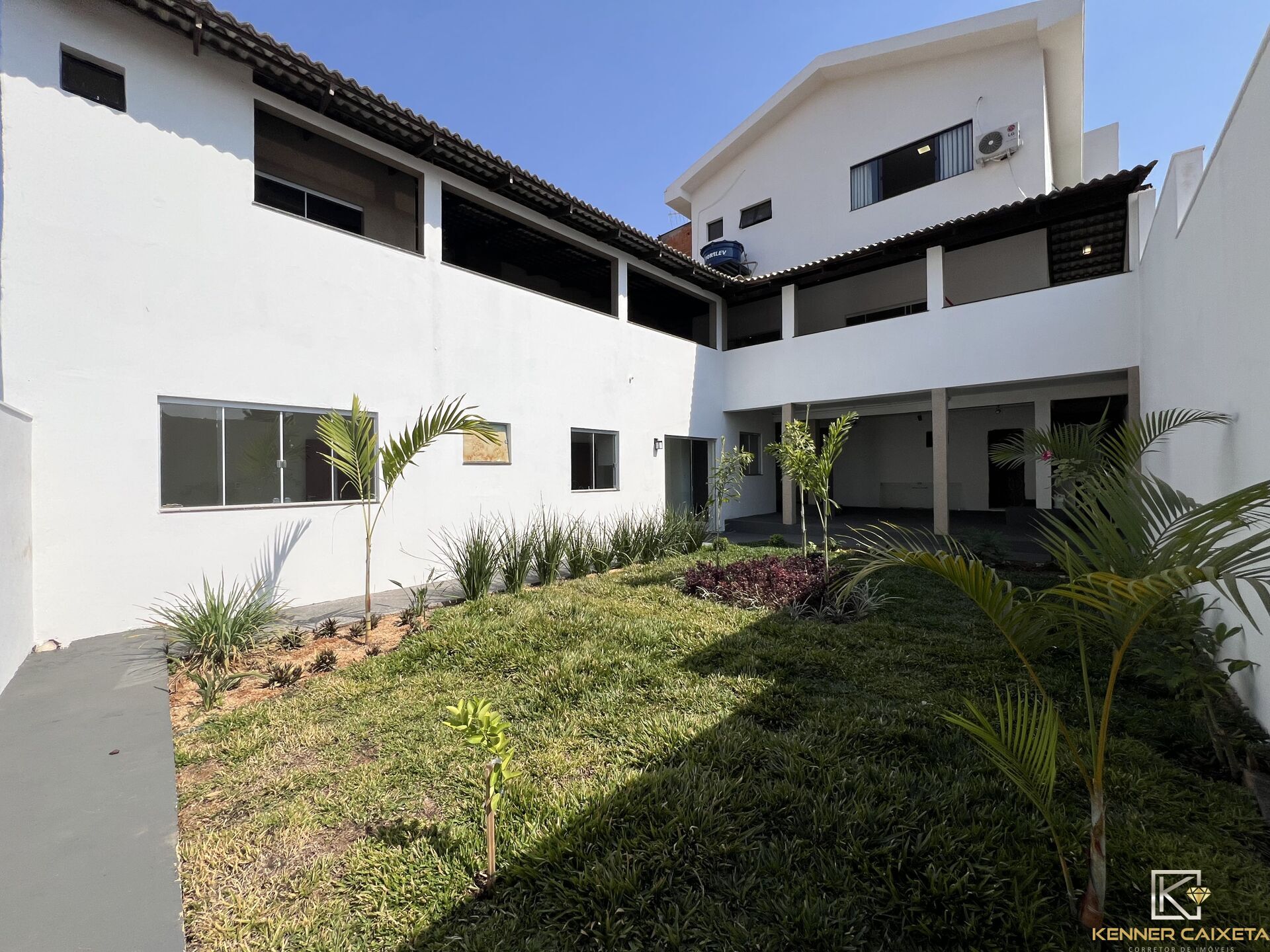 Casa, 5 quartos, 300 m² - Foto 35
