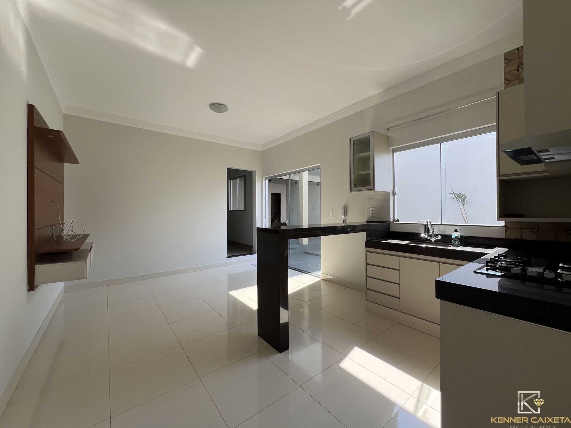 Casa, 5 quartos, 300 m² - Foto 34