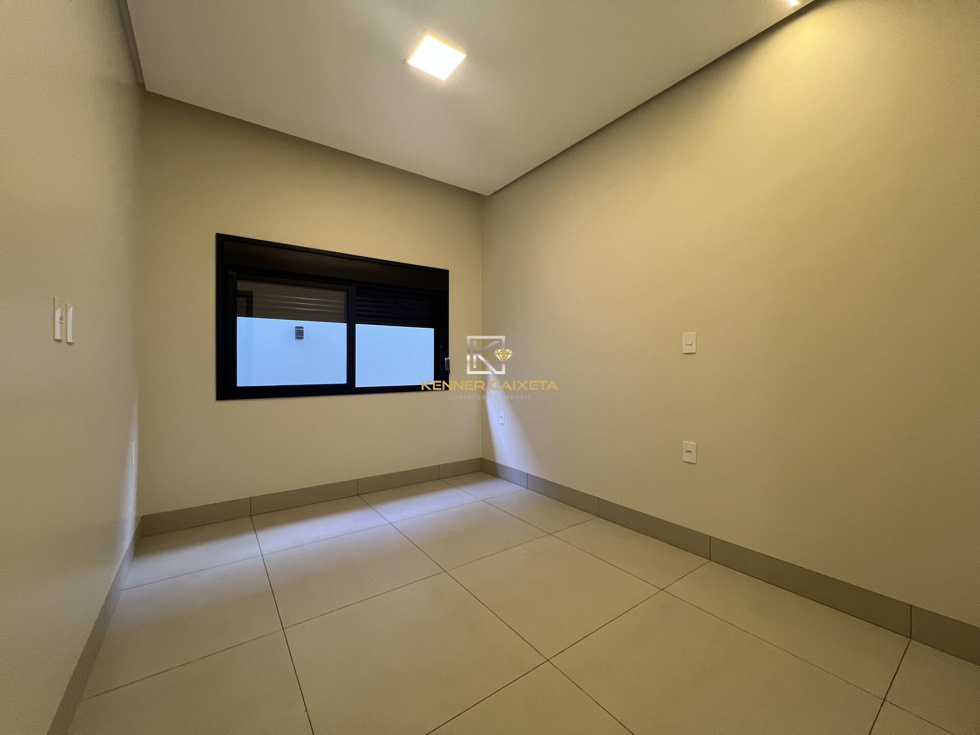 Casa à venda com 3 quartos, 200m² - Foto 13