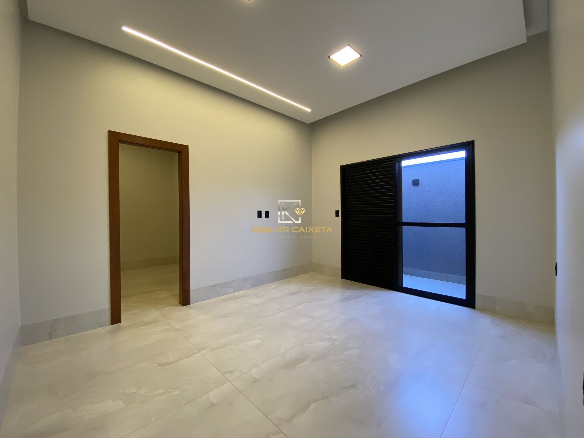 Casa à venda com 3 quartos, 212m² - Foto 18