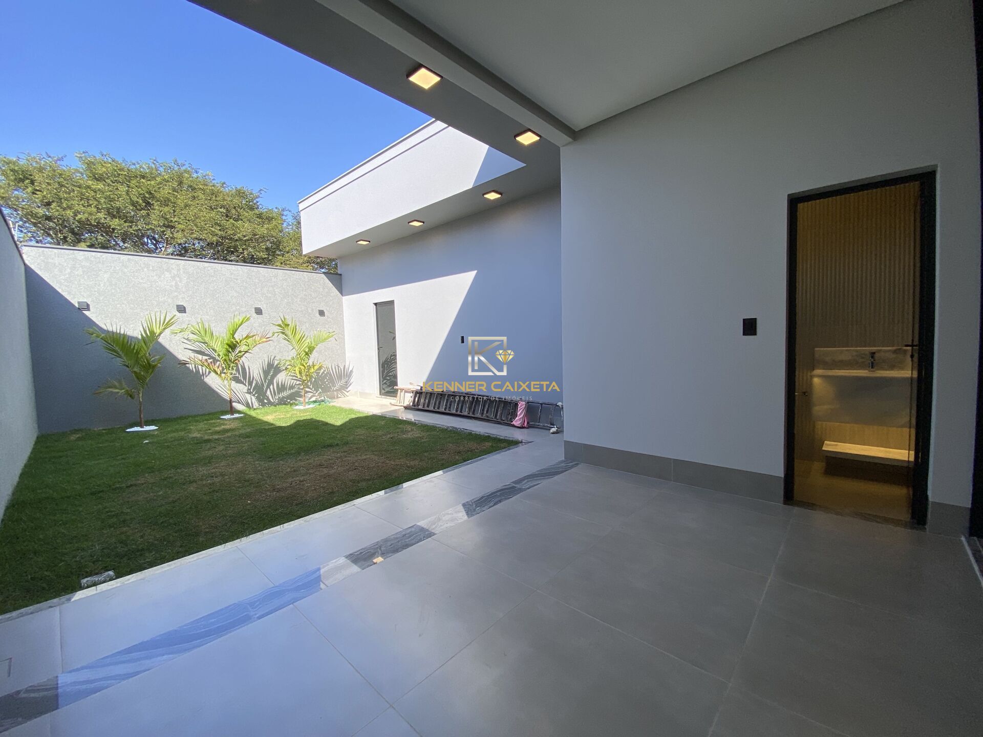 Casa à venda com 3 quartos, 212m² - Foto 12