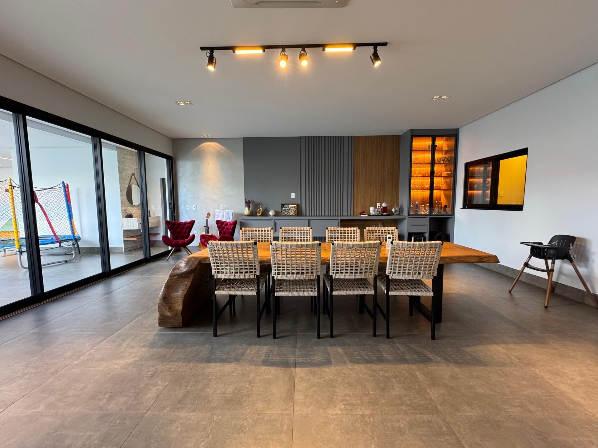 Casa, 3 quartos, 218 m² - Foto 3