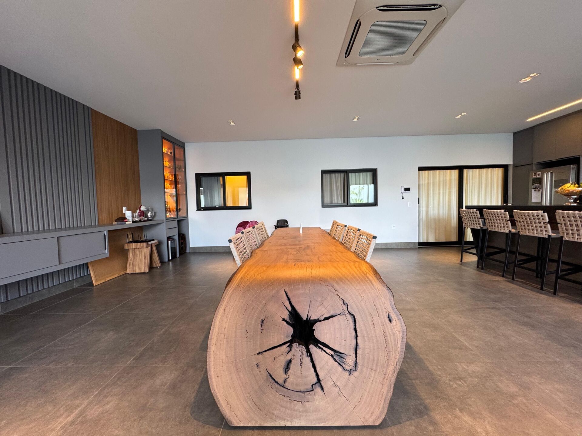 Casa, 3 quartos, 218 m² - Foto 2