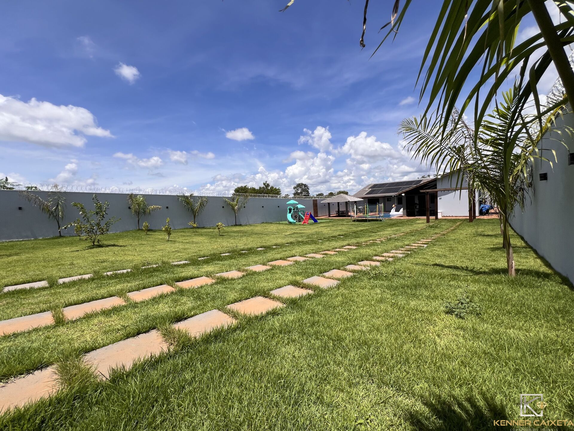 Chácara, 3 quartos, 1067 m² - Foto 9