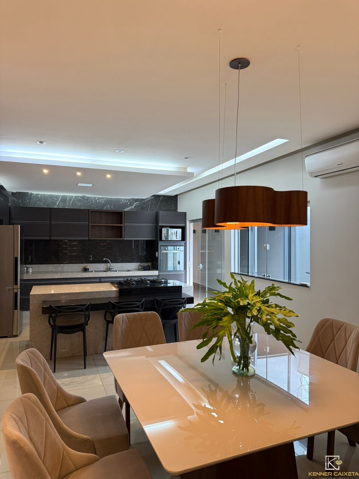 Casa, 3 quartos, 270 m² - Foto 13