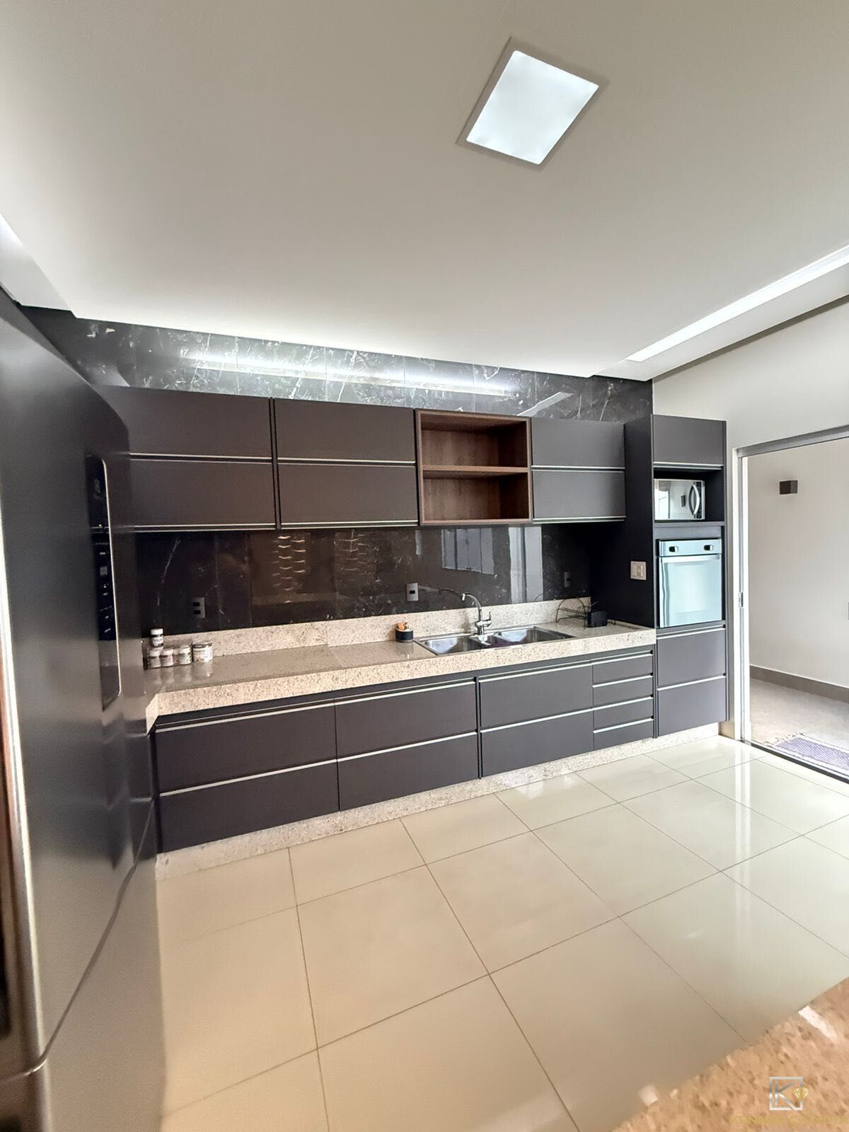Casa, 3 quartos, 270 m² - Foto 9