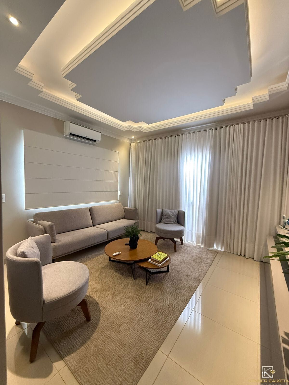 Casa, 3 quartos, 270 m² - Foto 2